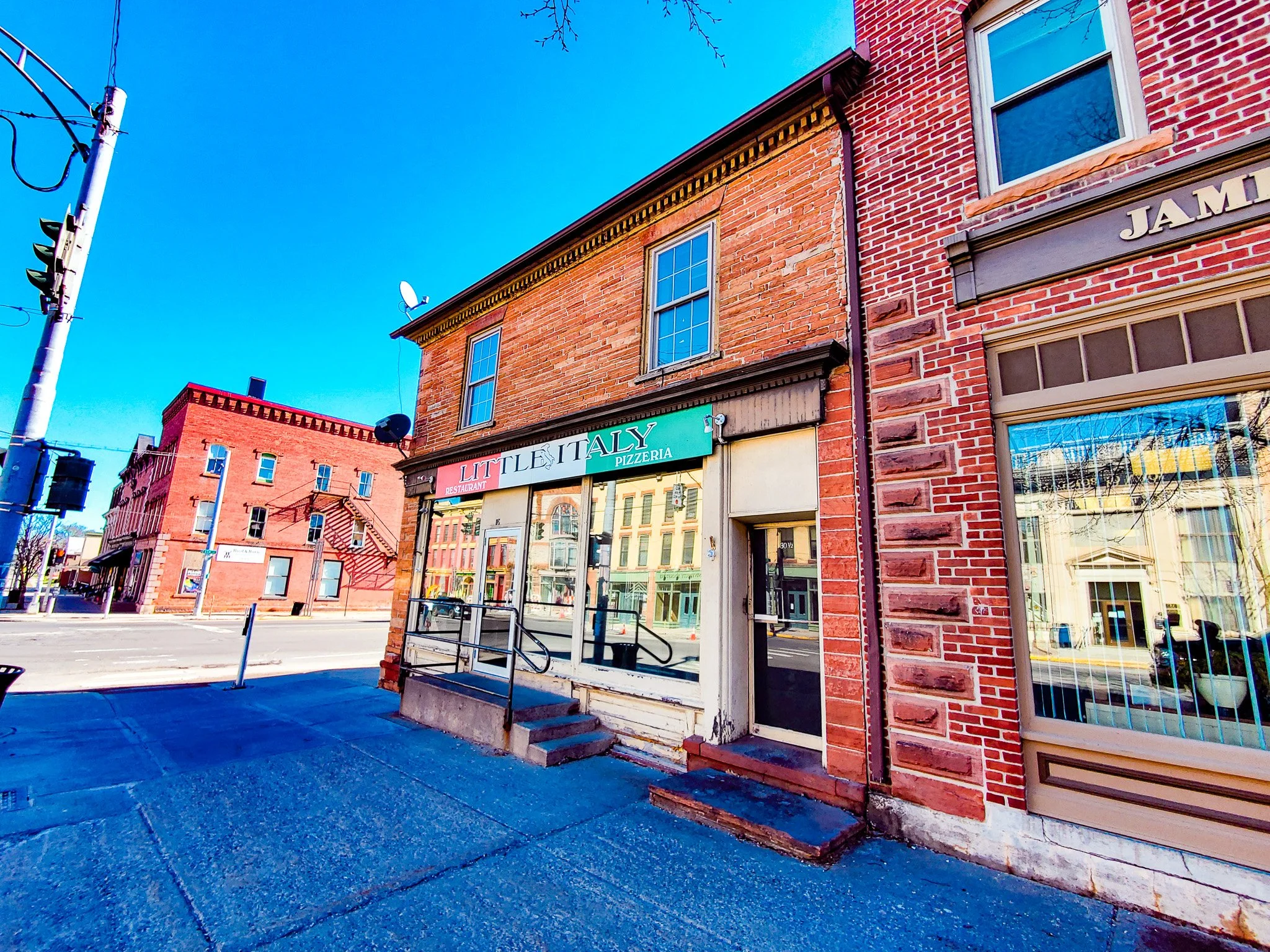 LIttle Italy restaurant in Pottsdam NY.jpg