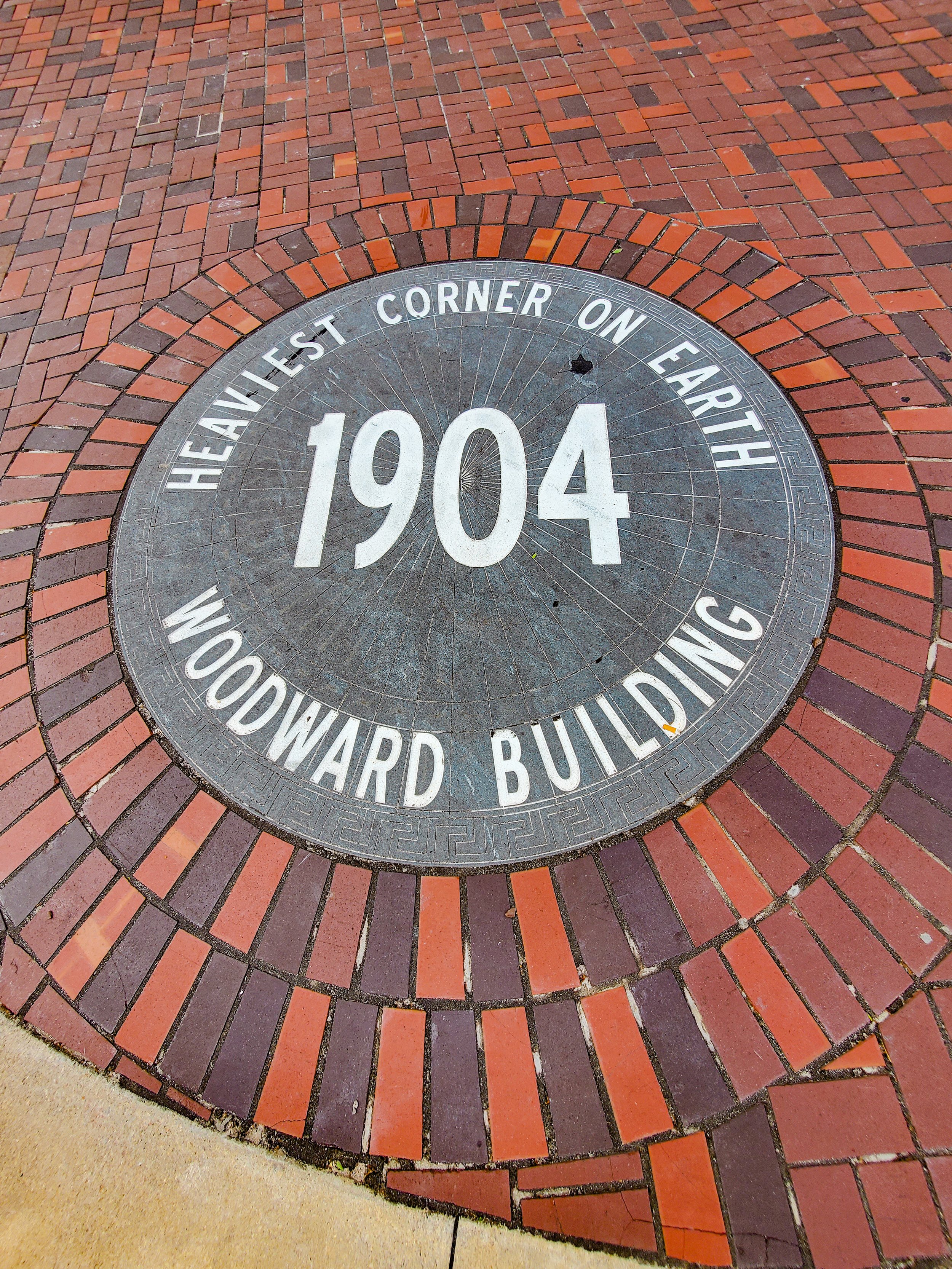Heaviest Corner