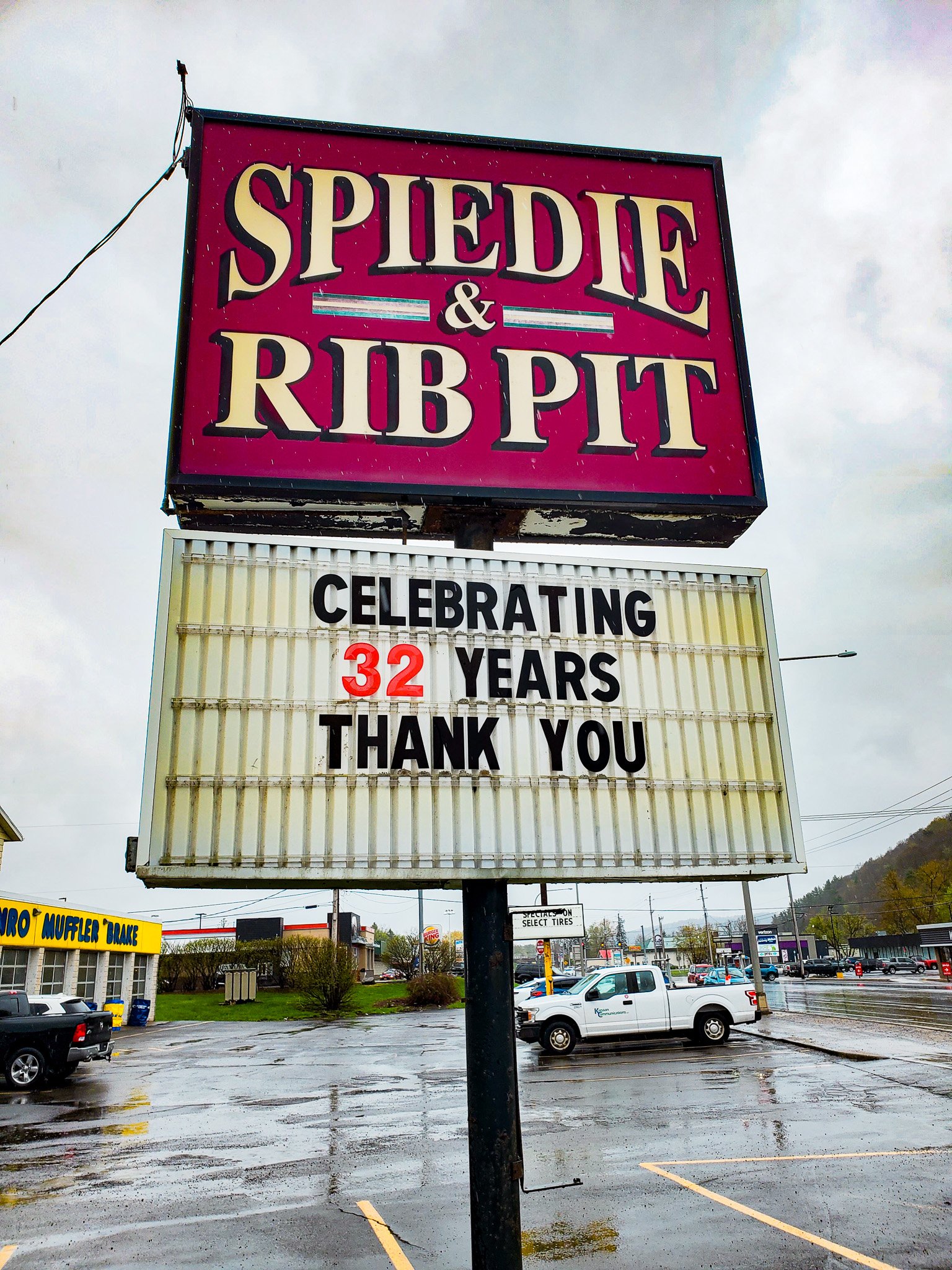 Spiedie and Rib Pit sign Binghamton NY.jpg