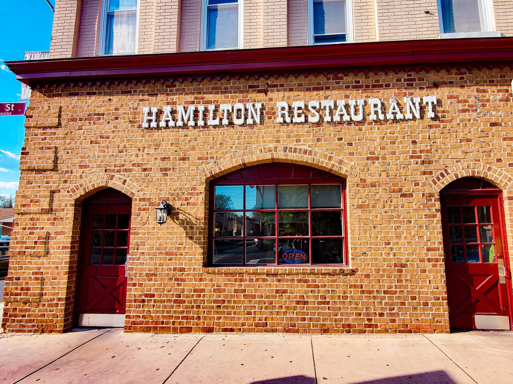 Hamilton Restaurant building Carlisle PA.jpg