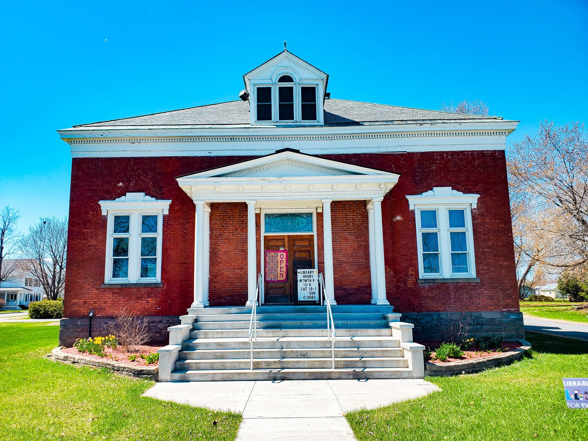 Rouses Point NY Public Library.jpg