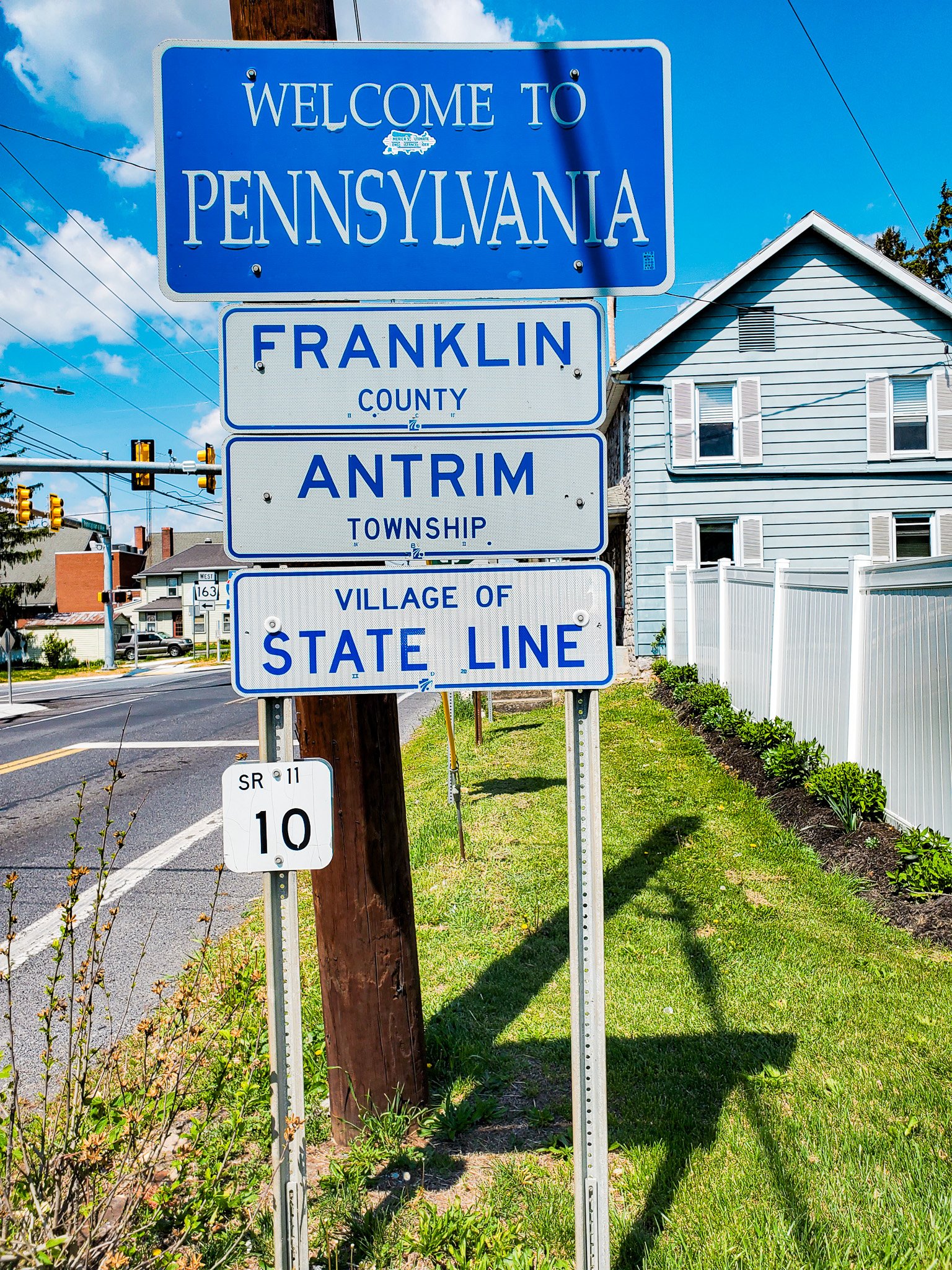 Pennsylvania state line sign.jpg