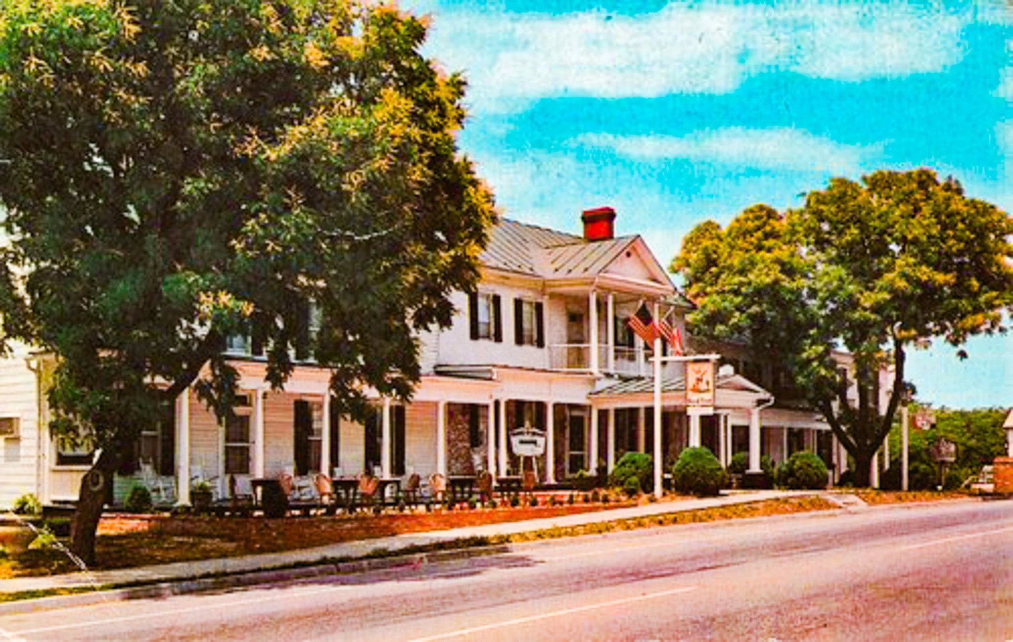 Wayside Inn postcard Middletown VA.jpg
