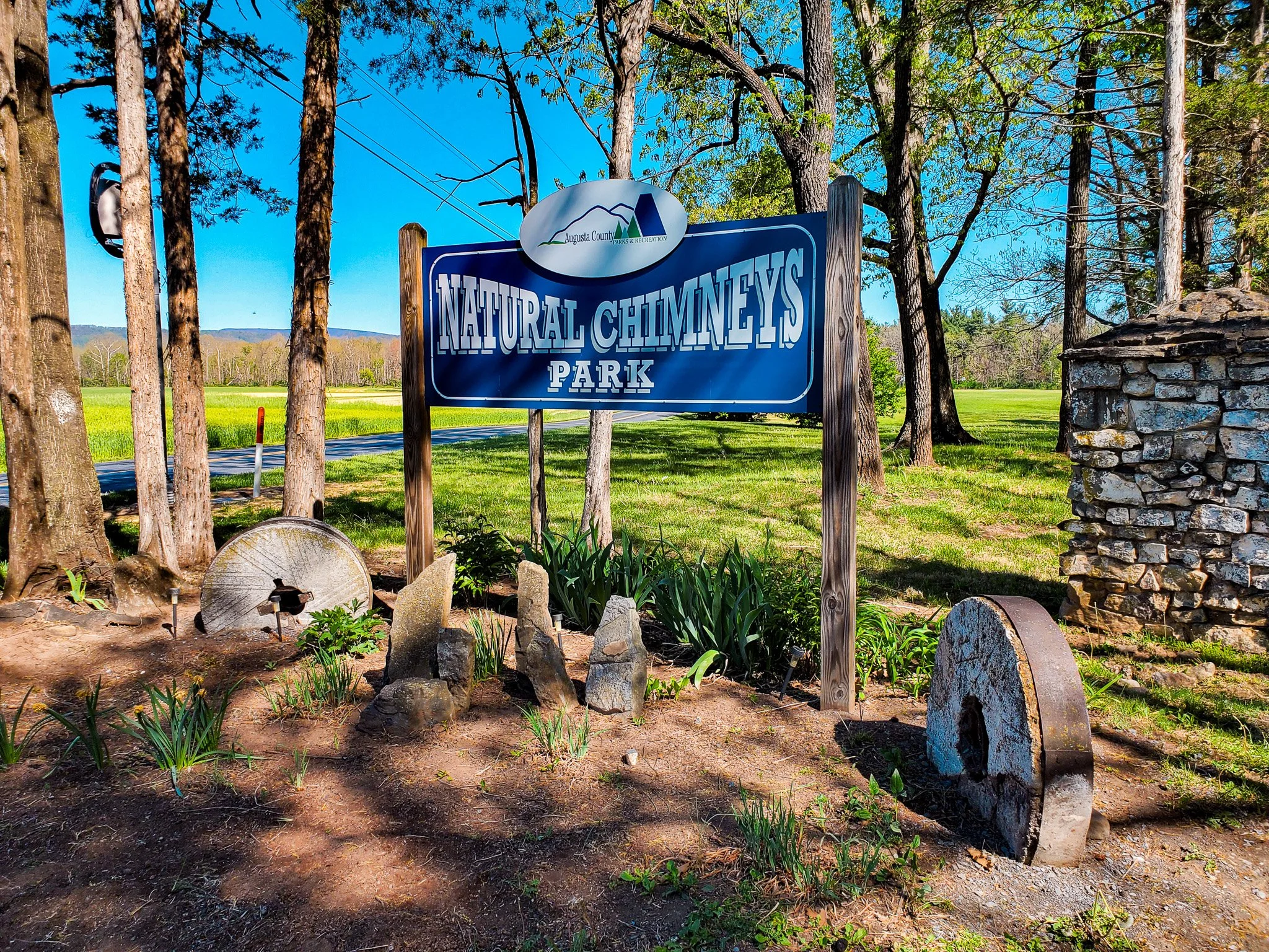 Natural Chimneys Park sign Mt Solon VA.jpg