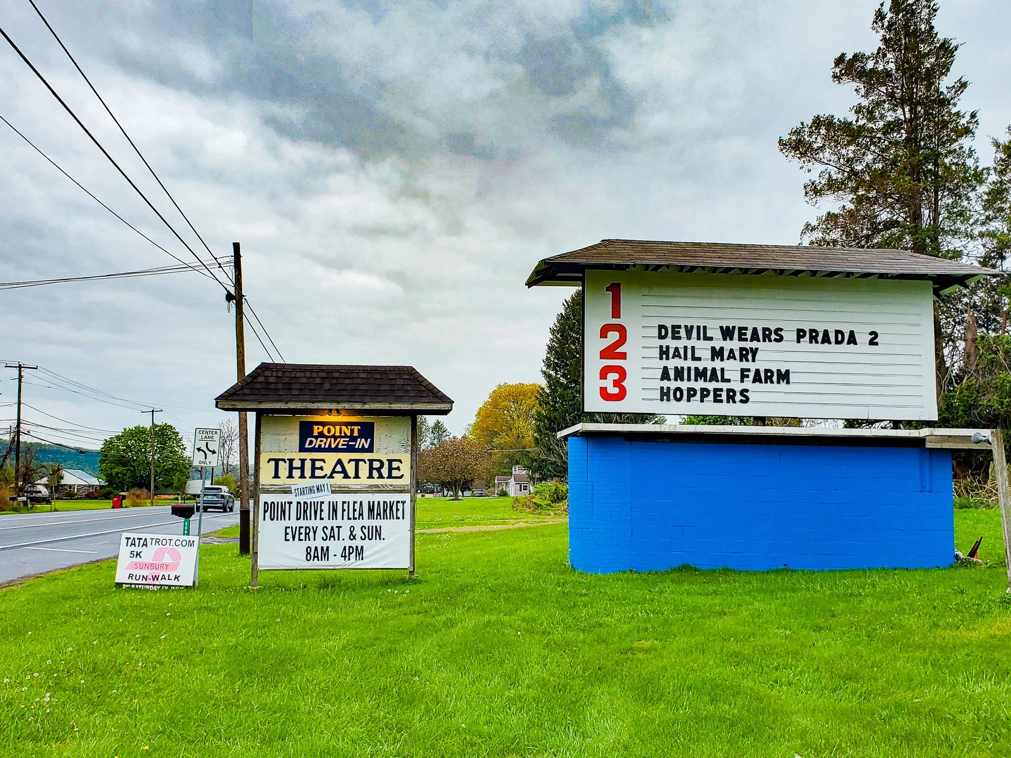 Point Drive In Theater front sign Northumberland PA.jpg