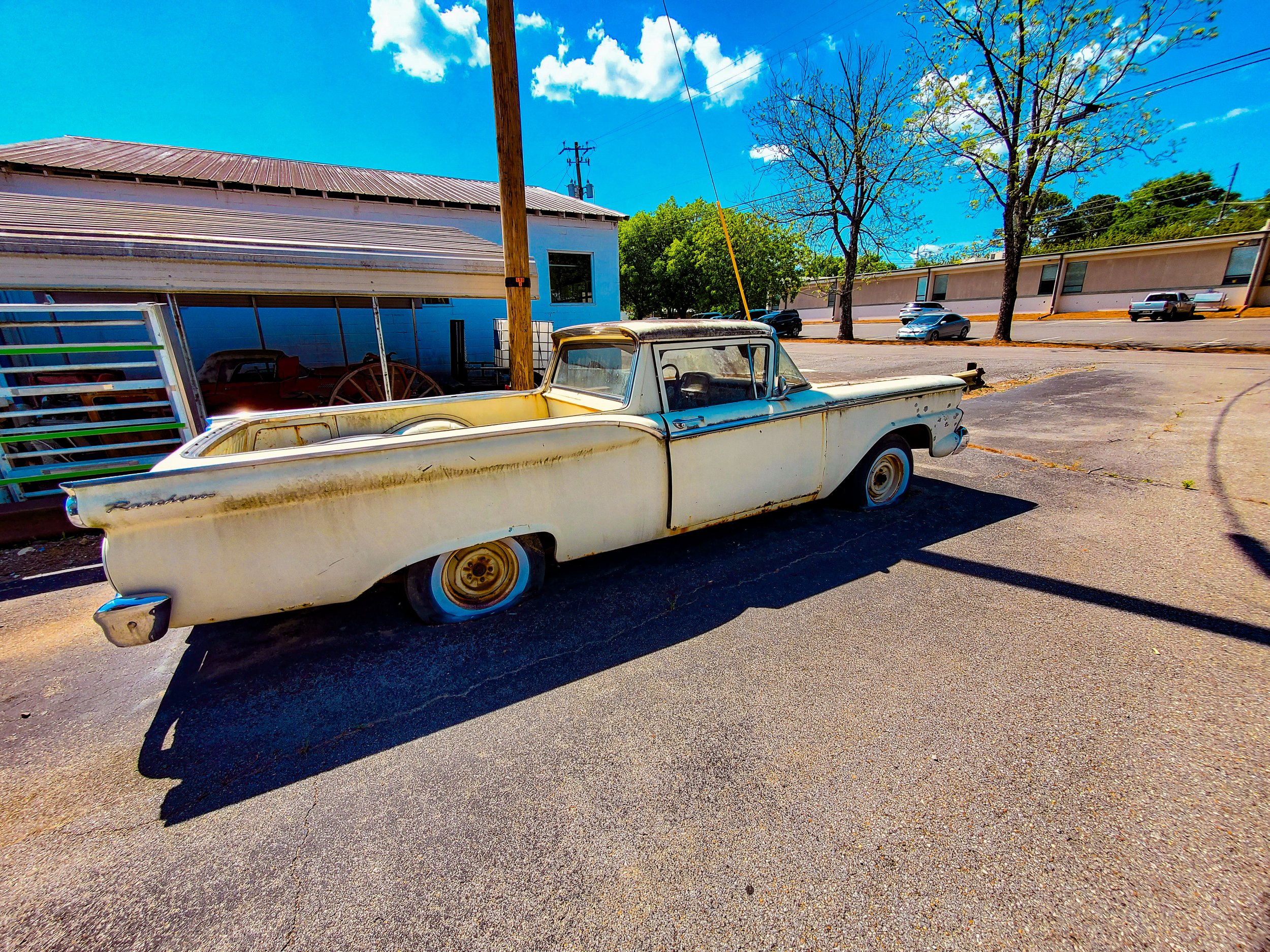 Classic Cars and Garage Museum