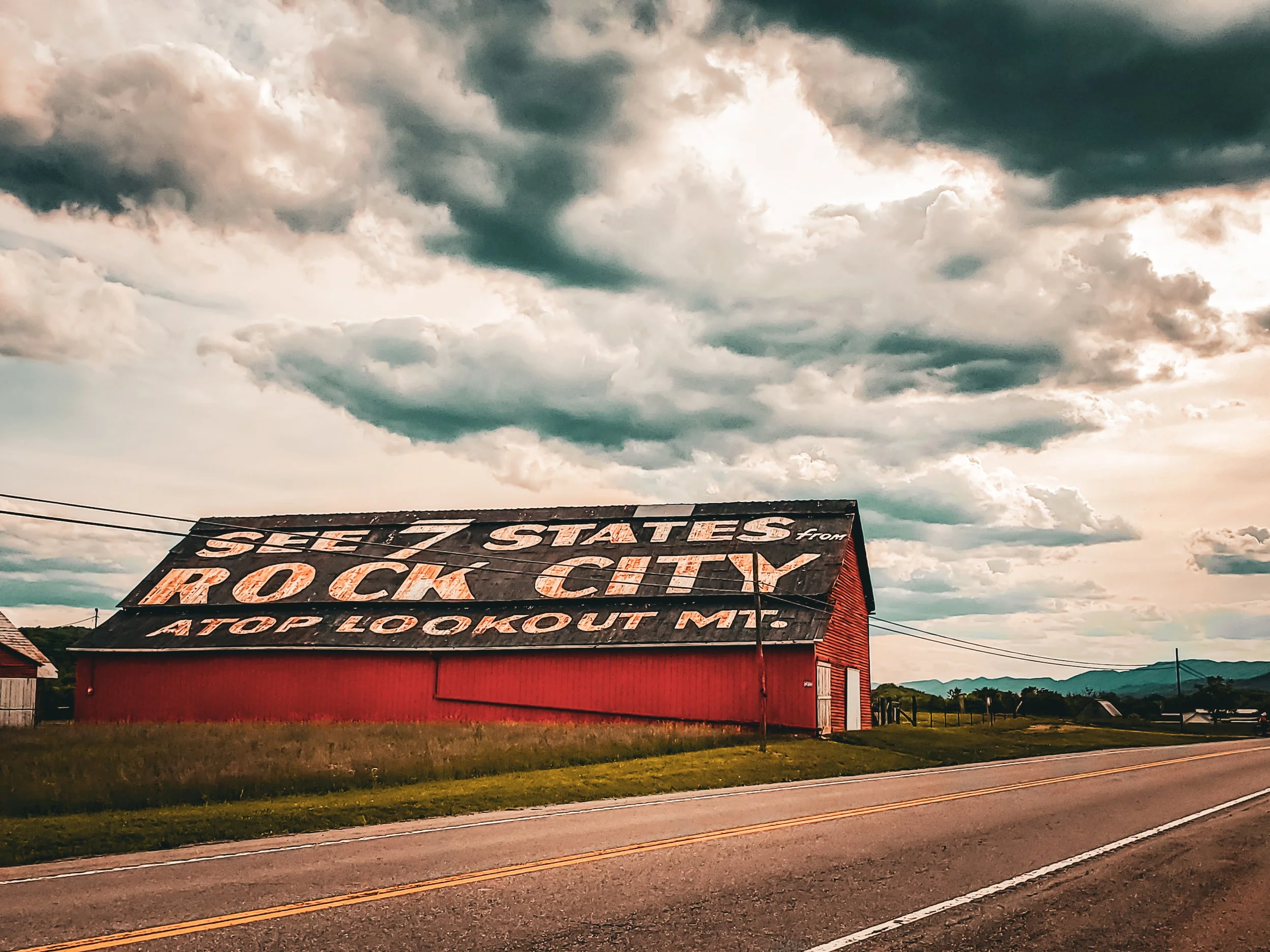 See Rock City Seven states Rutledge TN.jpg