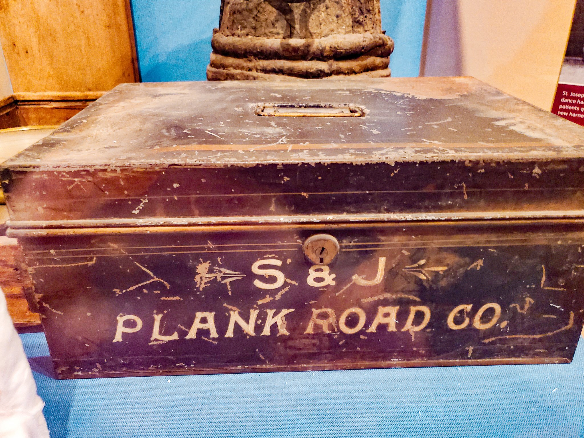Plank Road Company box at Syracuse NY museum.jpg
