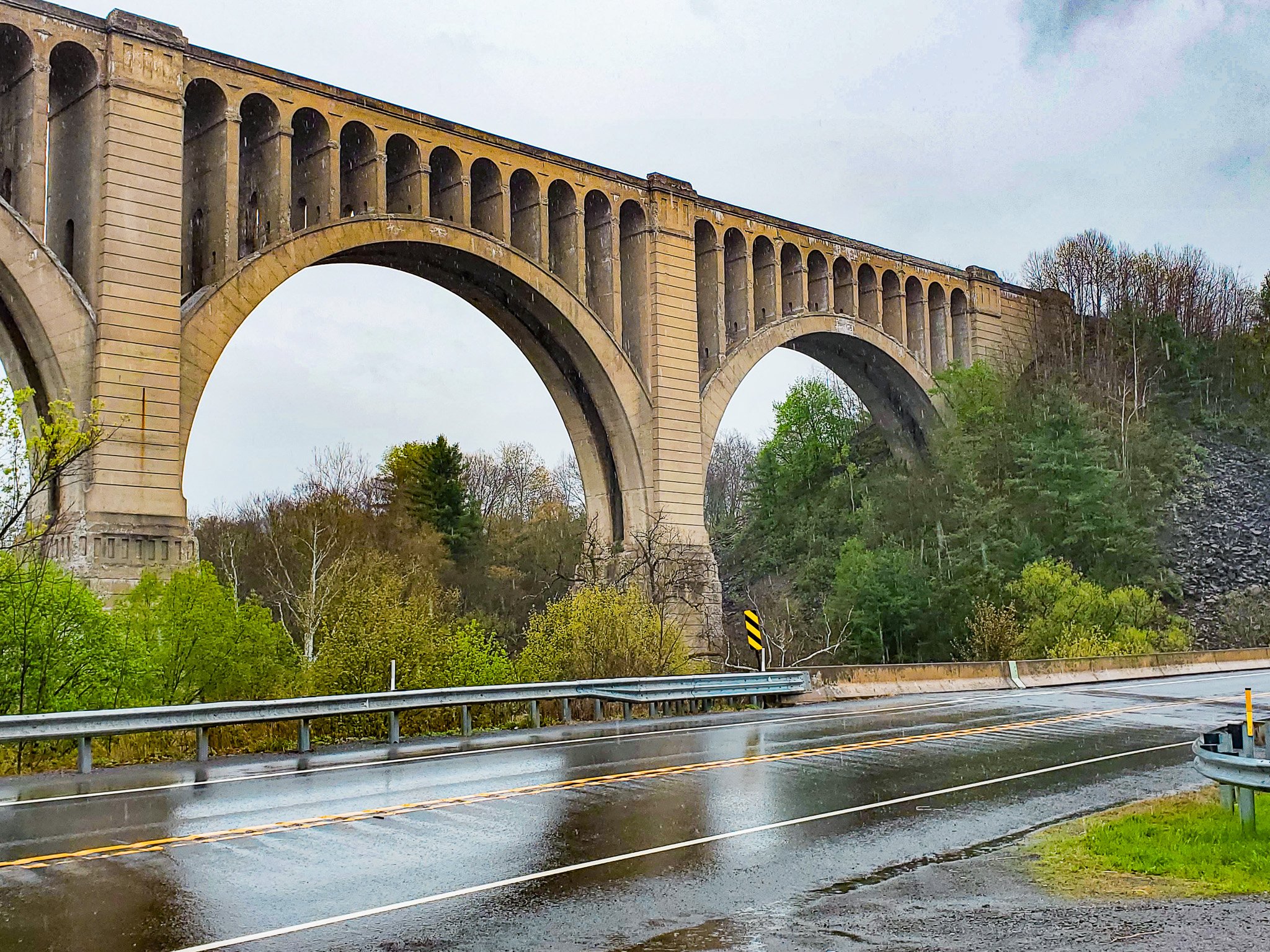 Tunkhannock Viaduct other view Nicholson PA.jpg