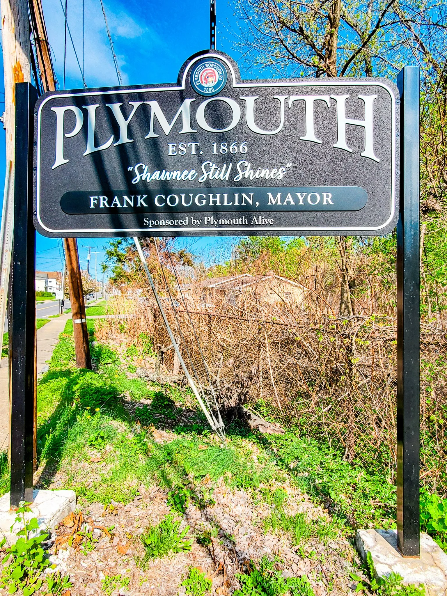 Plymouth PA welcome sign distance.jpg