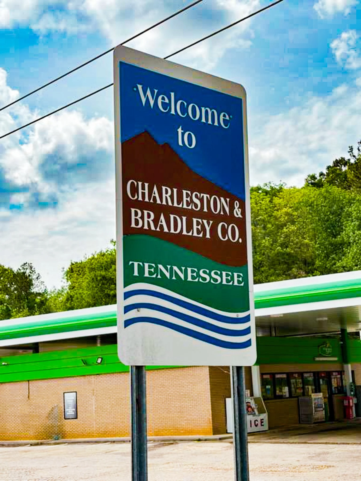 Welcome to Charleston Sign