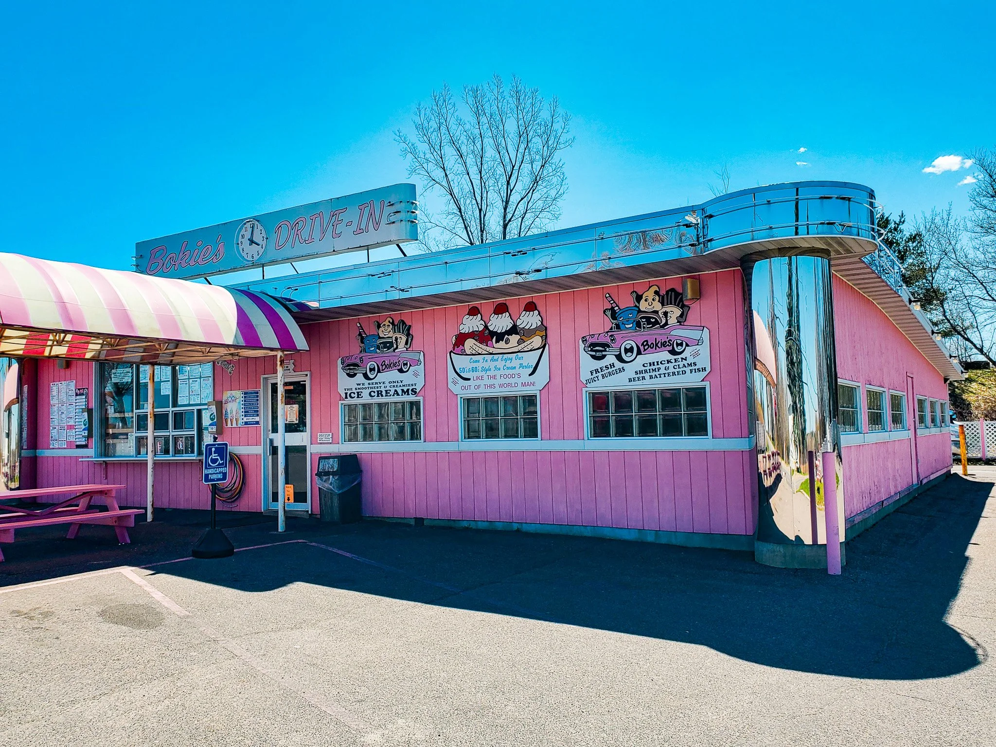 Bokies Drive in Building Malone NY.jpg