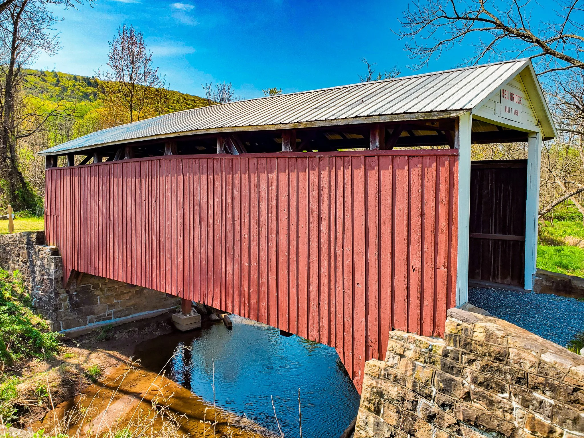 Red Bridge side view Liverpool PA.jpg