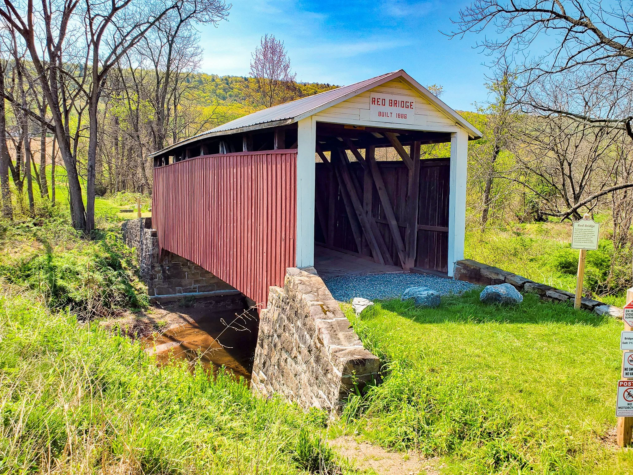 Red Bridge front LIverpool PA.jpg