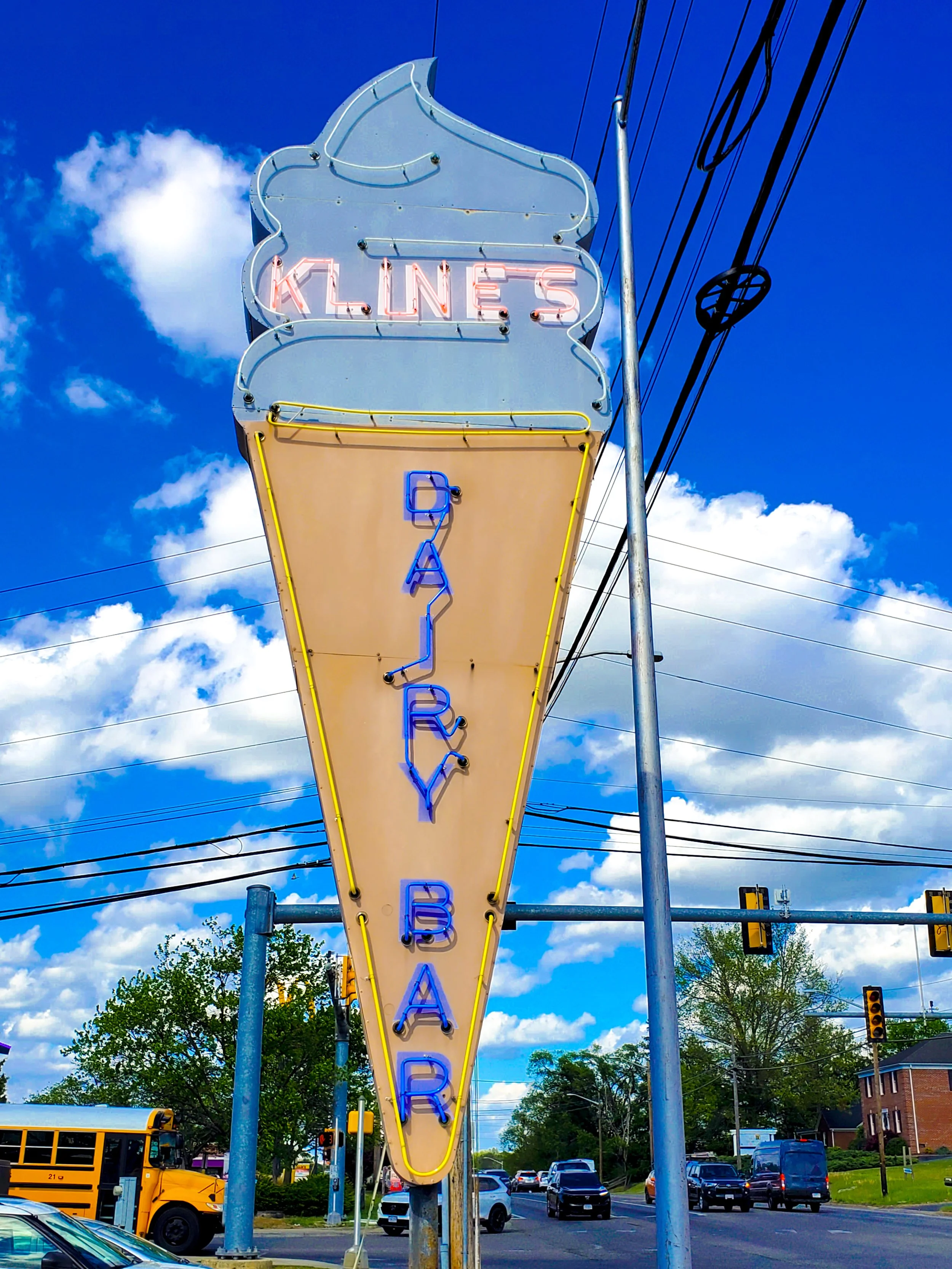 Klines Dairy ice cream cone sign Harrisonburg VA.jpg