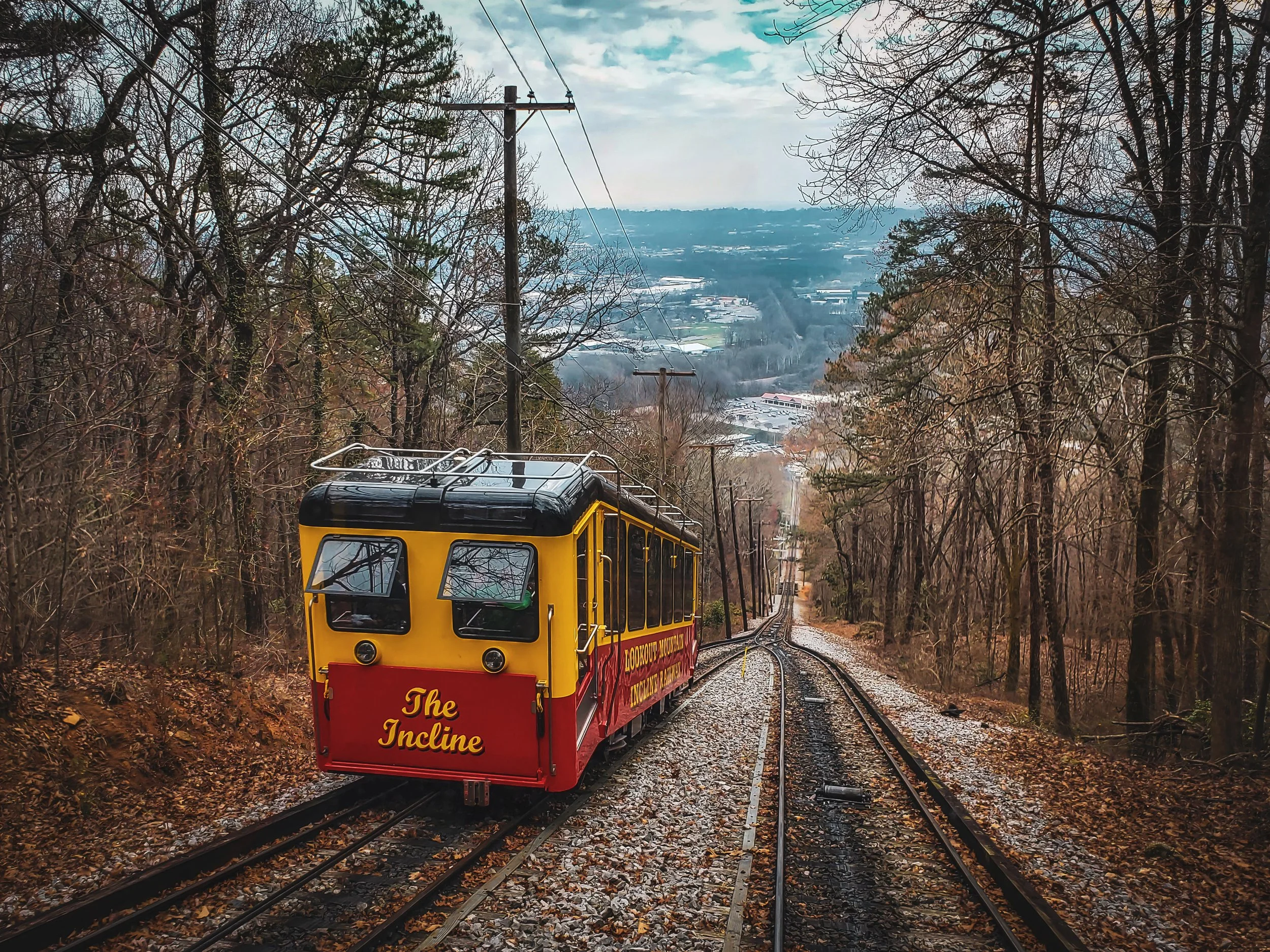 Incline RR meeting car close.jpg