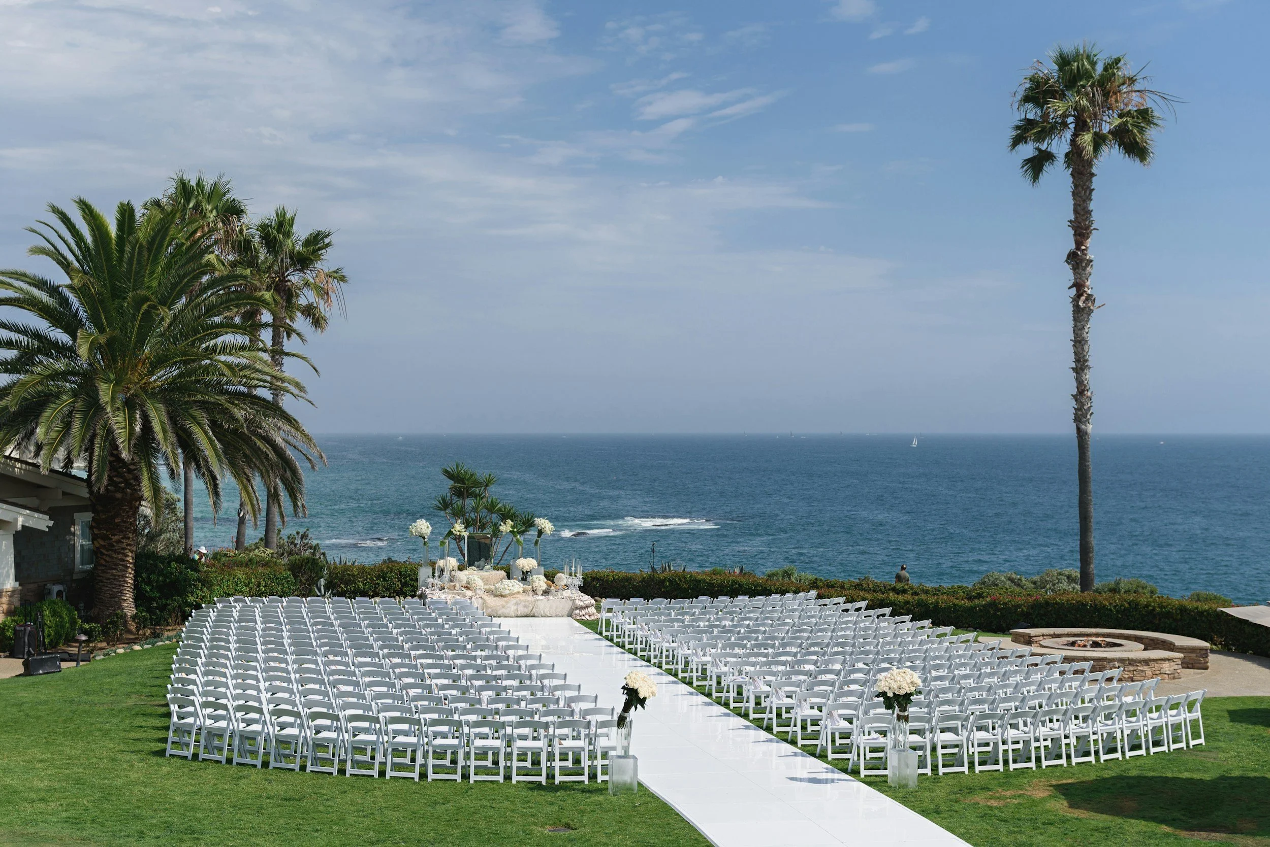 Outdoor vs. Indoor Wedding Ceremonies in South Florida: How to Choose