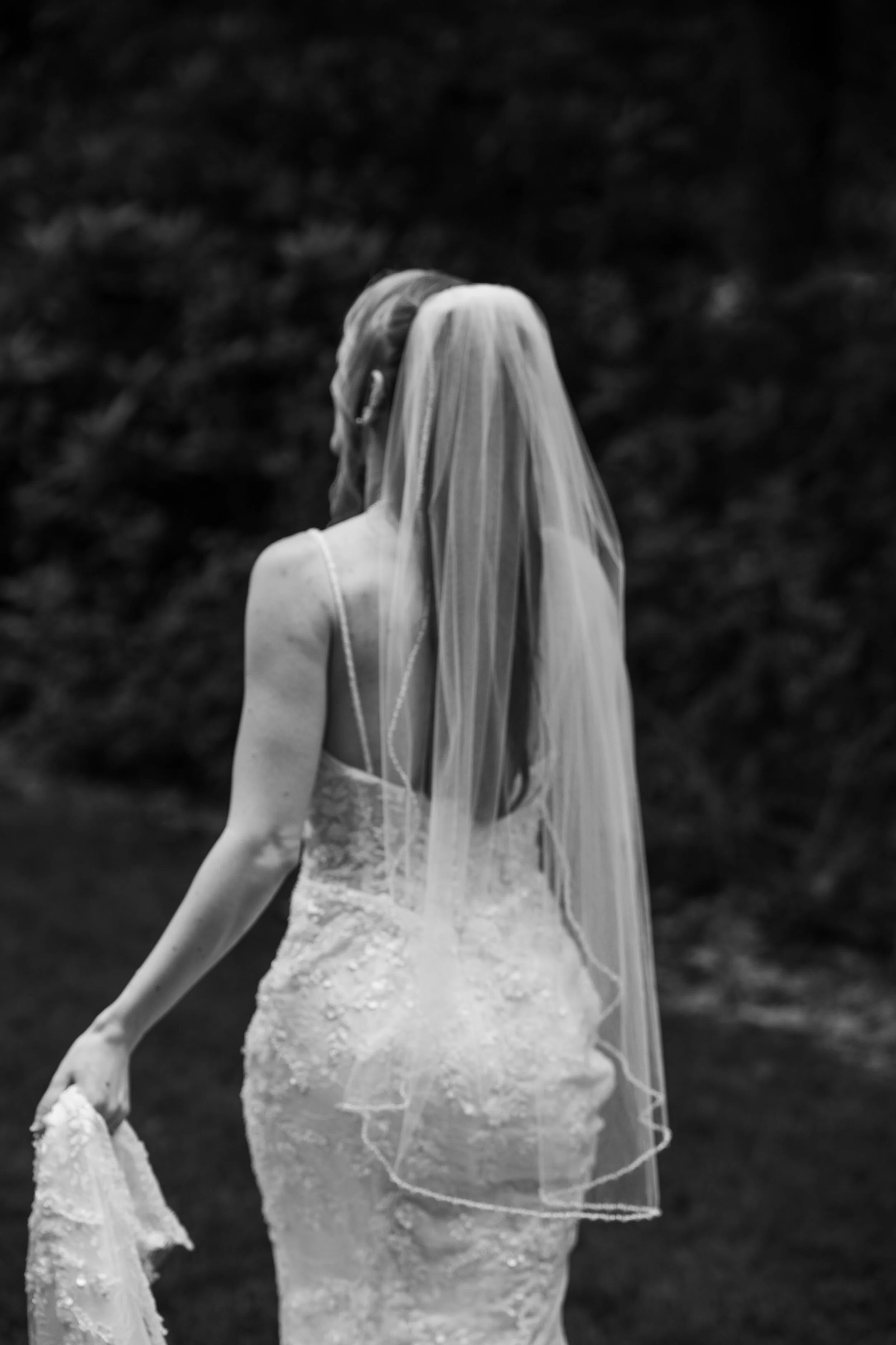 Classic style wedding photographer michigan