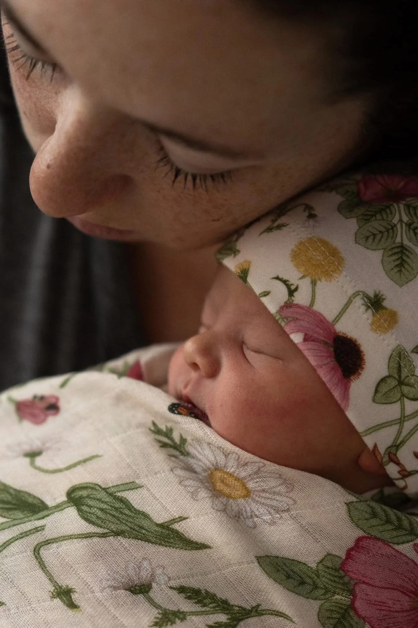 Newborn photographer Michigan