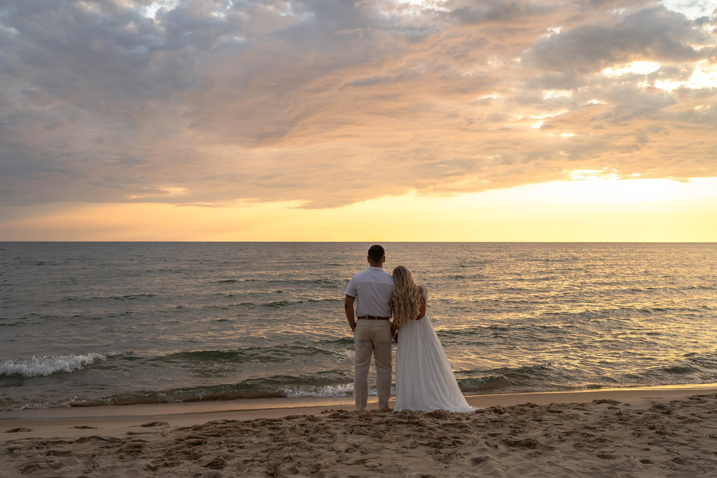 lake michigan elopement photographer