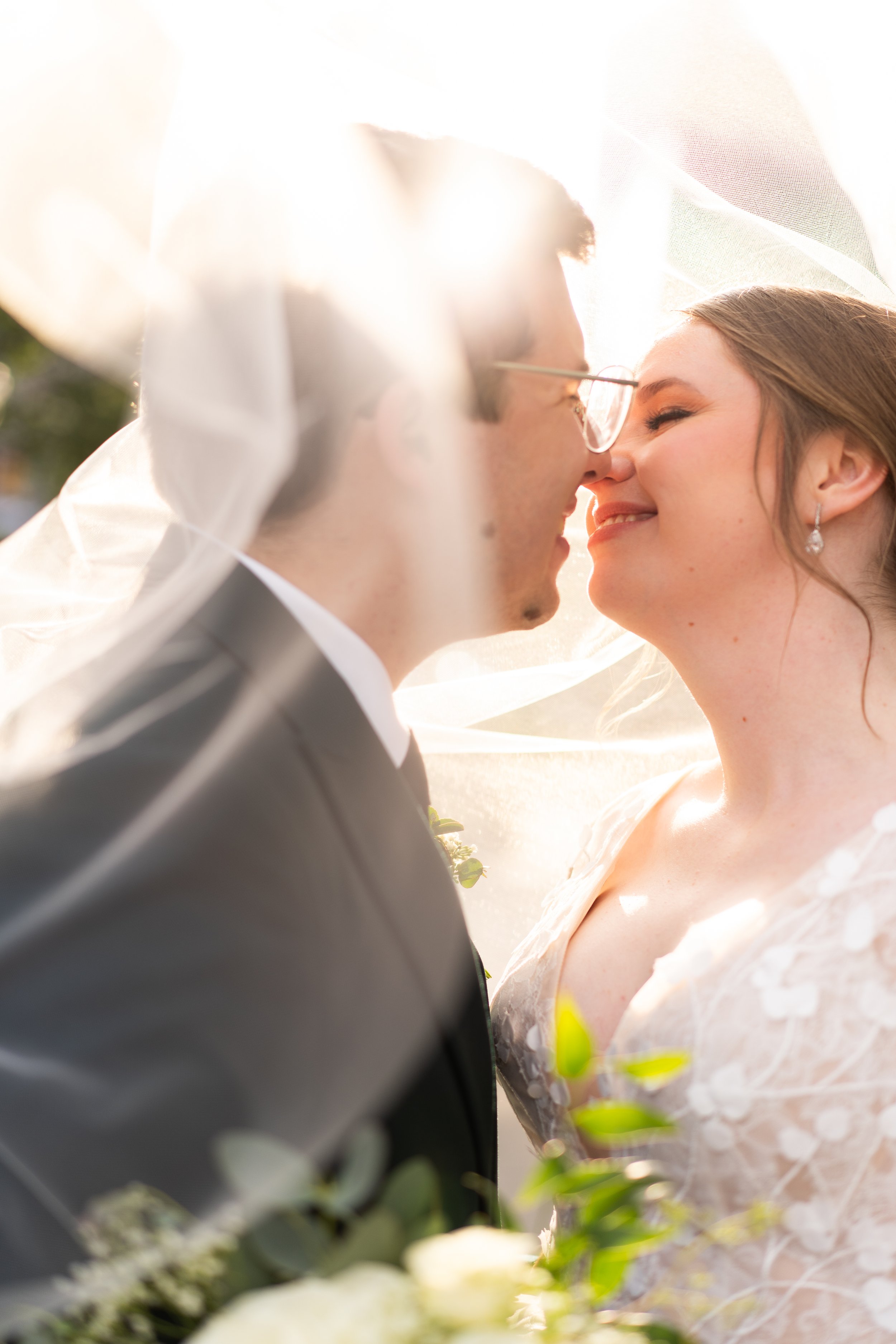 Dreamy wedding photographer Detroit