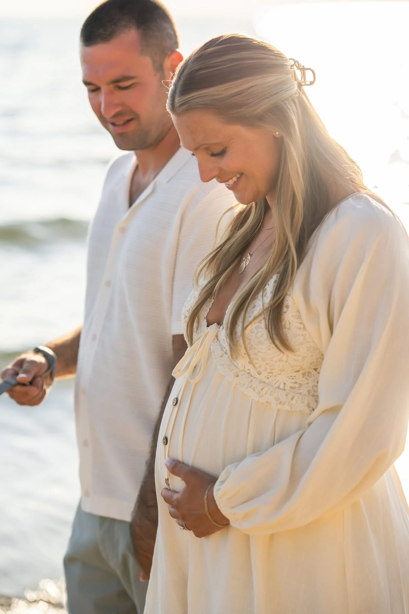 Pregnancy announcement photographer Michigan