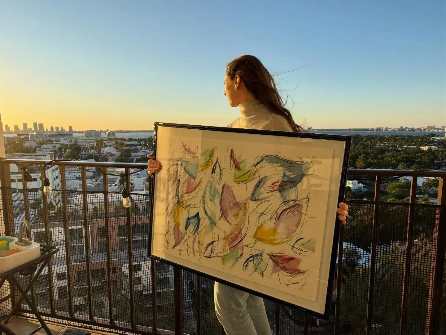 So special seeing your work hanging in your friends home 😊💕🏡 

#abstractart #housewarming #grateful