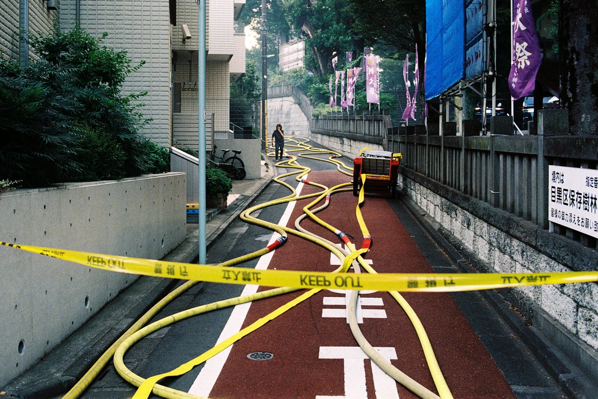 sanpo_firefighter.jpg