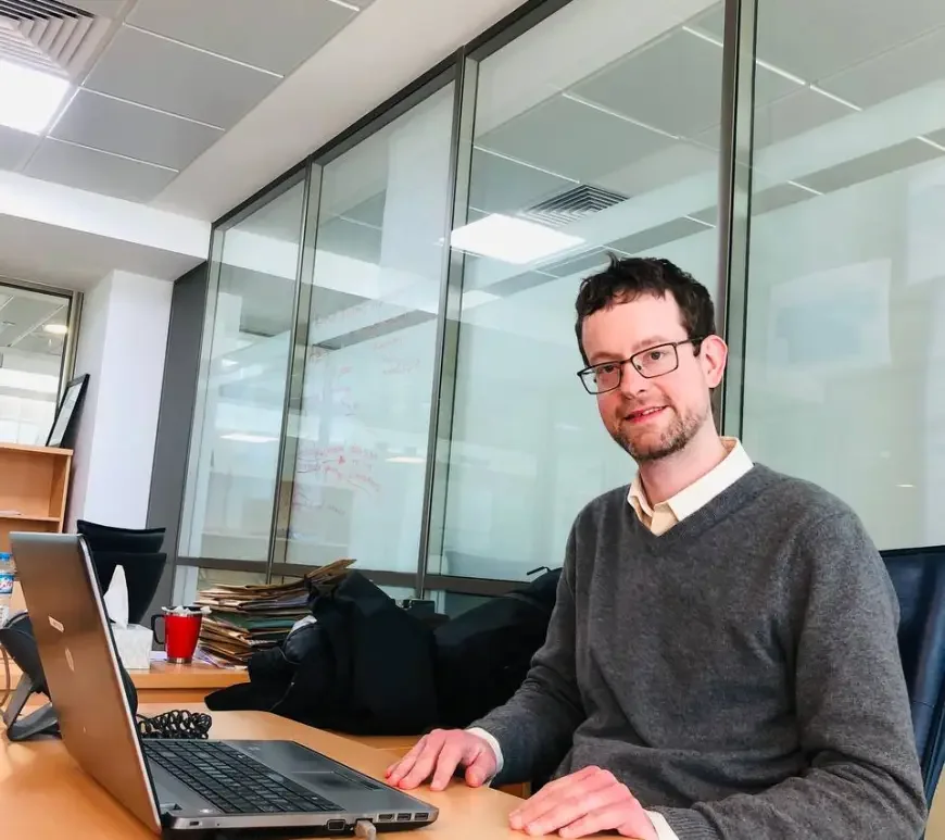 AUIS Faculty: Dr. Isaac Cowell