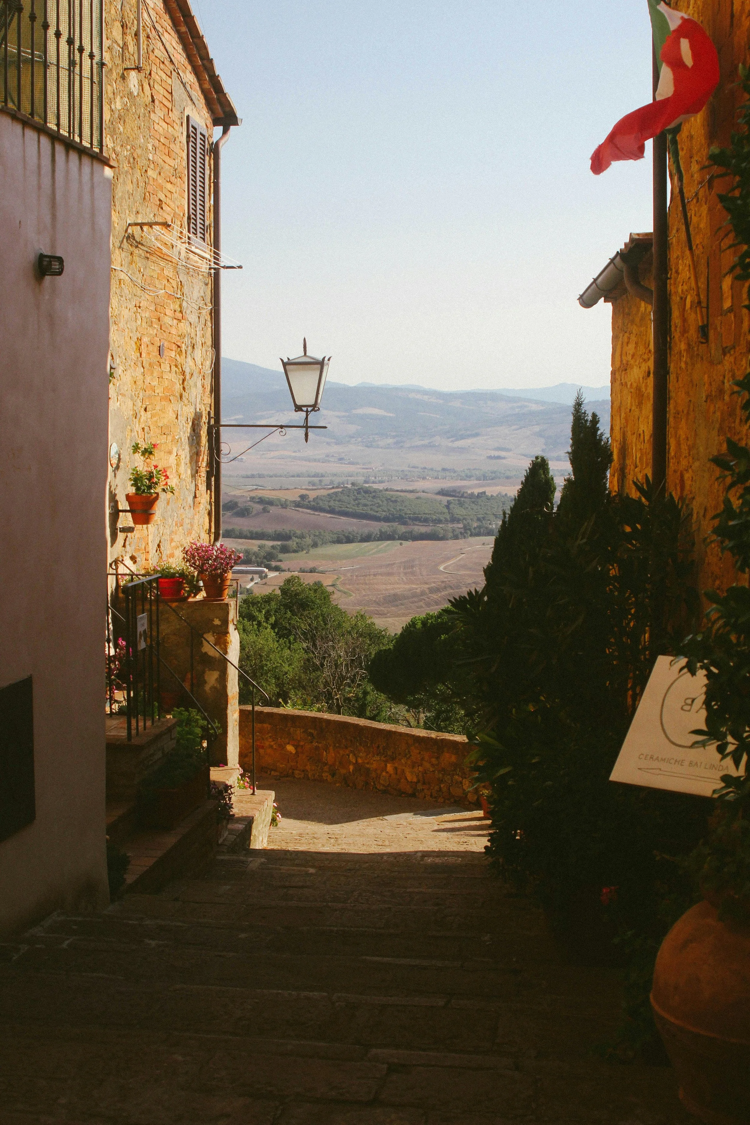 pexels-julie-arangio-699924538-36807895.jpg