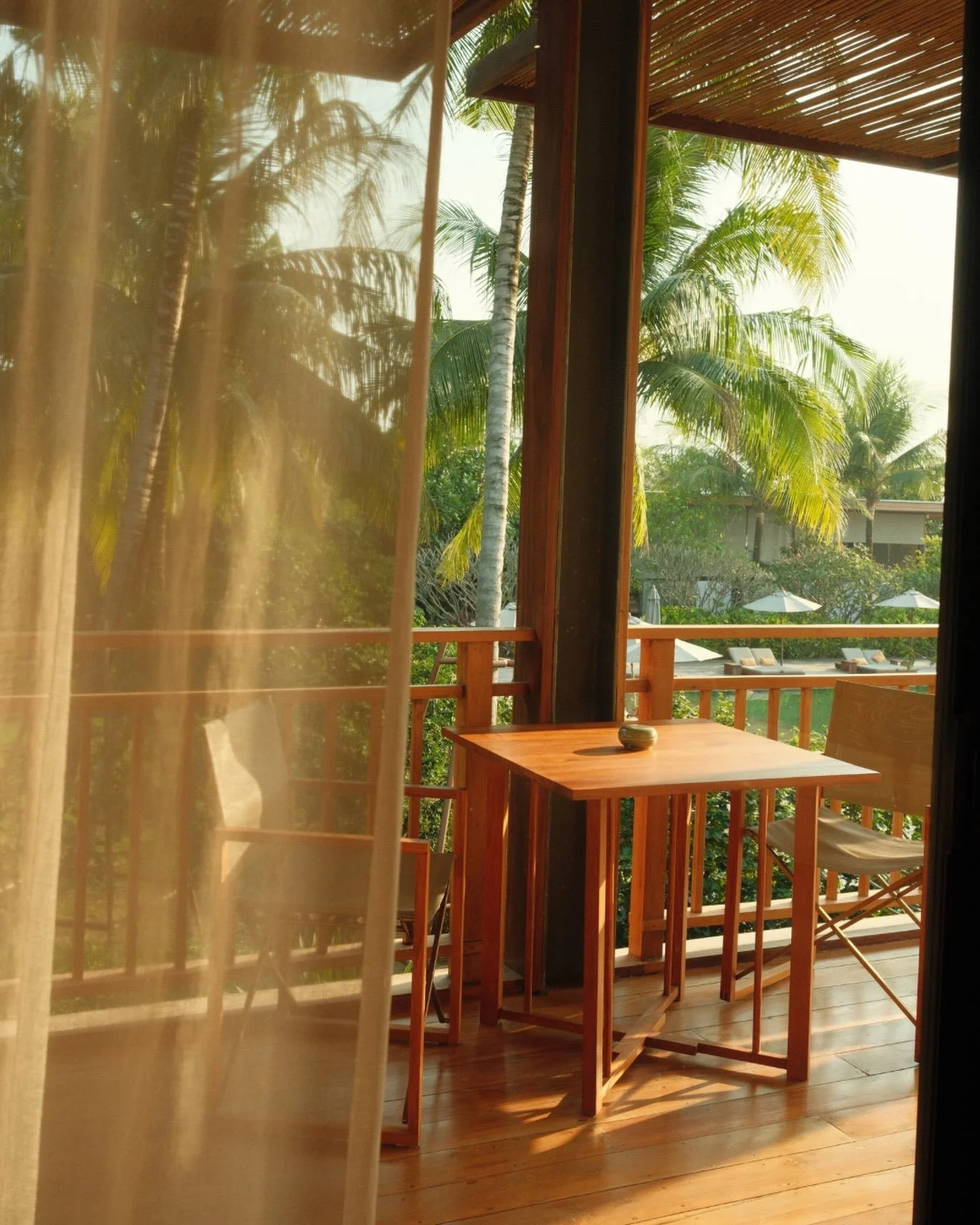 A little more space to breathe. A little less to rush for.

#LentoStays
#ItsALentoStay
#SlowTravel