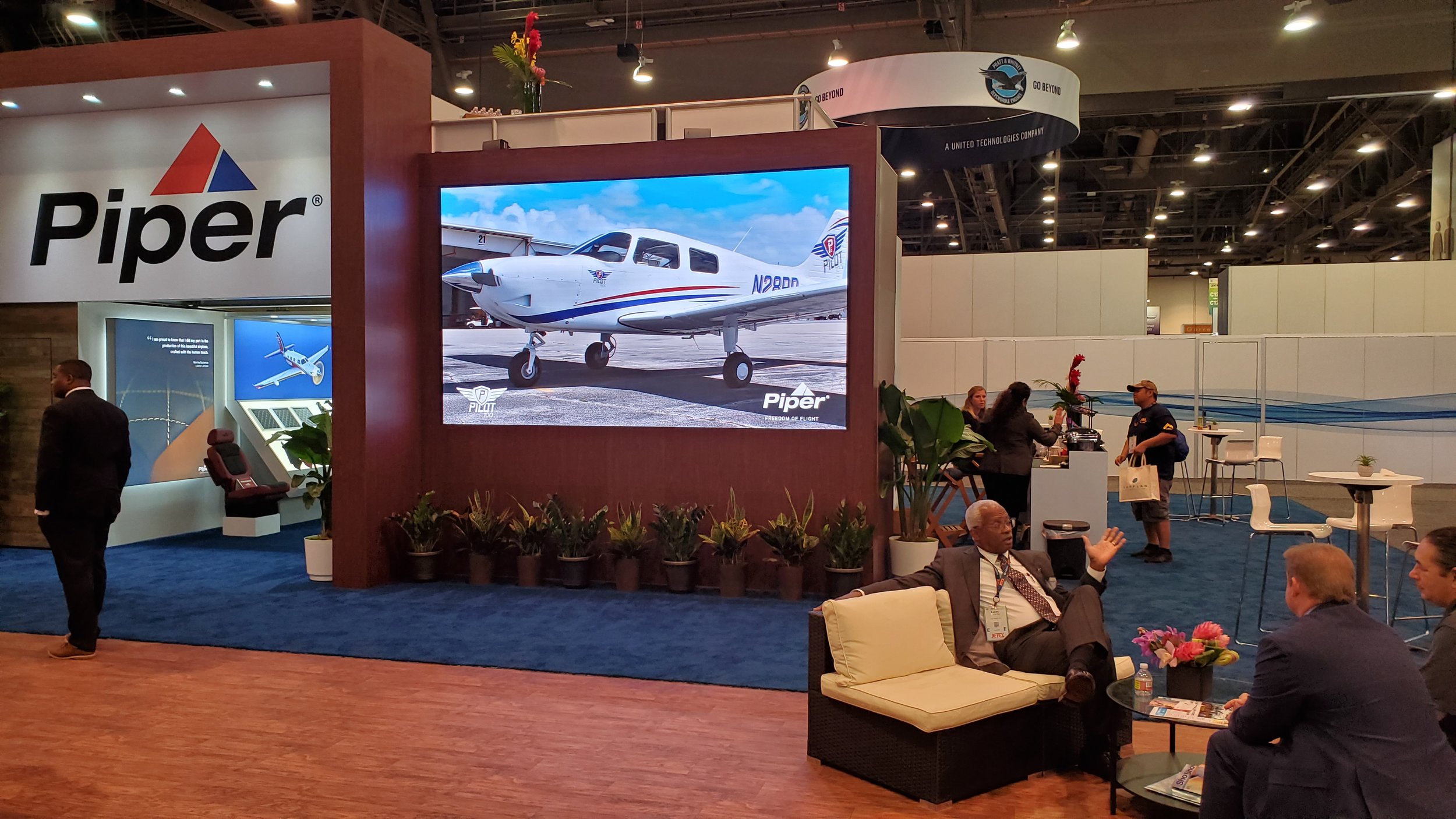P2.8MM - NBAA 2019.jpg