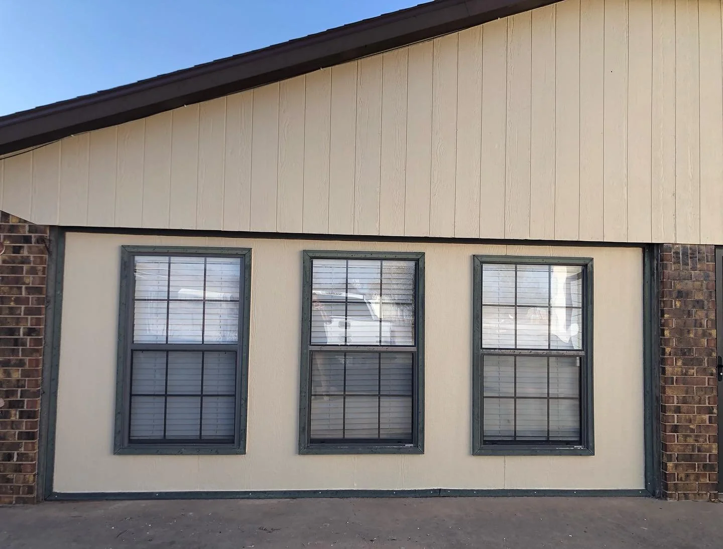 Holidays are stressful! Let ME help YOU get your home holiday ready! #happyholidays #painting #oklahoma #wow