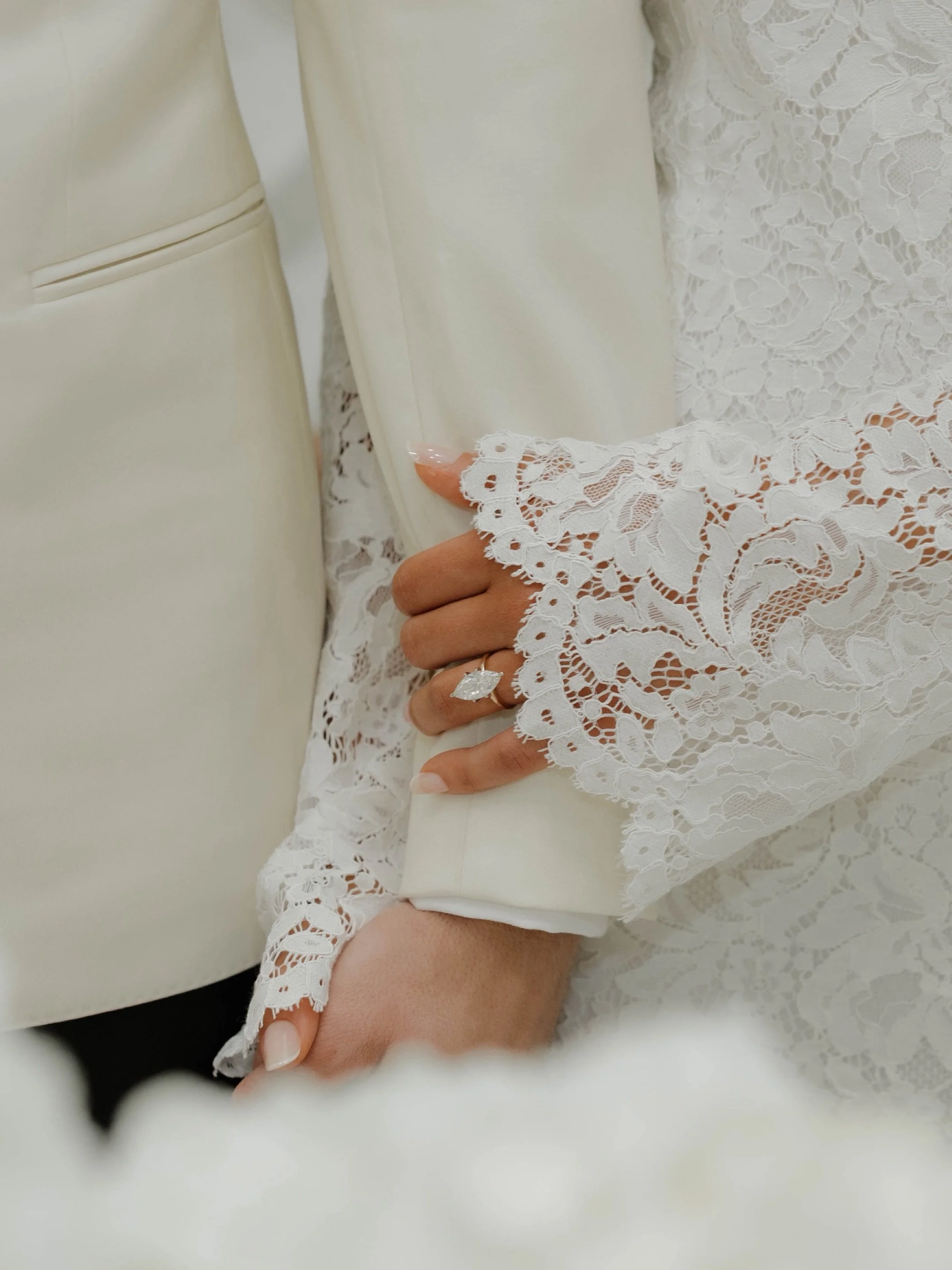 The beautiful Engagement Party of Giselle &amp; Phillip. This is for the hydrangea lovers 🤍
&bull;
&bull;
&bull;
&bull;
Florals: @ar.eventdesigns 
Coordination: @theidoweddingco 
Photo: @alexisdanielle.photo 
Matcha : @willow.coffeecart 
Rentals: @m