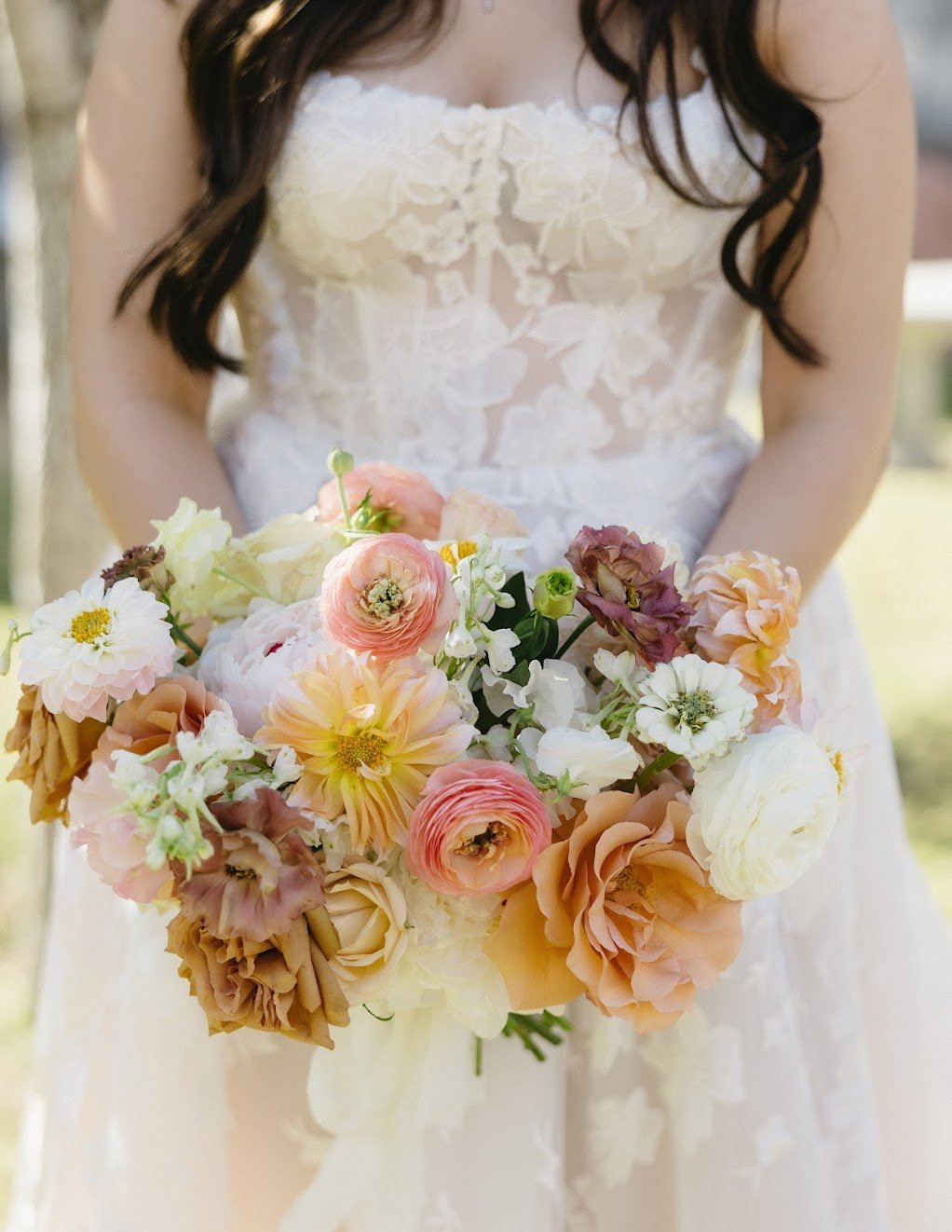 Danielle-and-Erik-Wedding-Sneaks-14.jpg