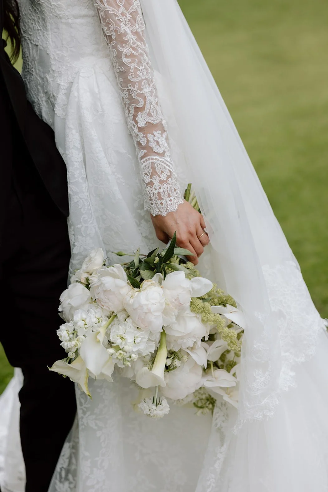 S+A Wedding-445.jpg