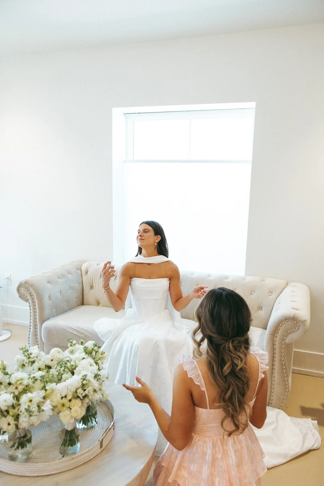 GirlsGettingReady-100.jpg