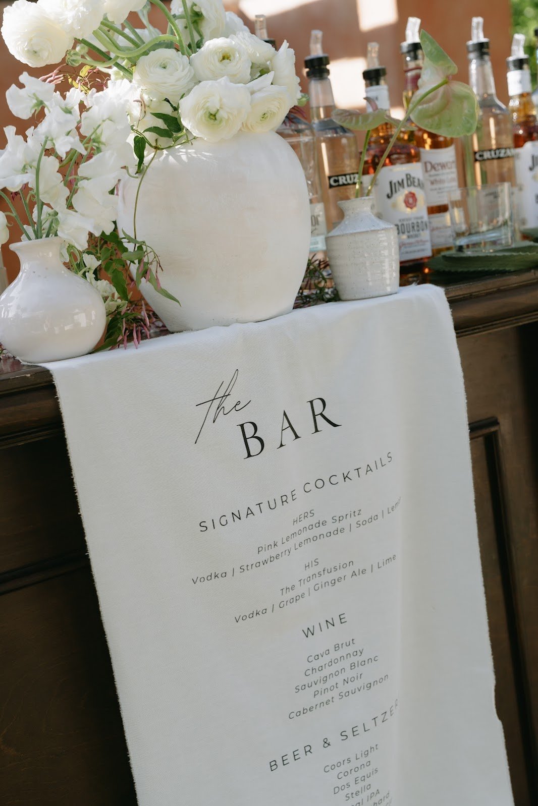Belinda&amp;Kyle_CocktailHour-18.jpg