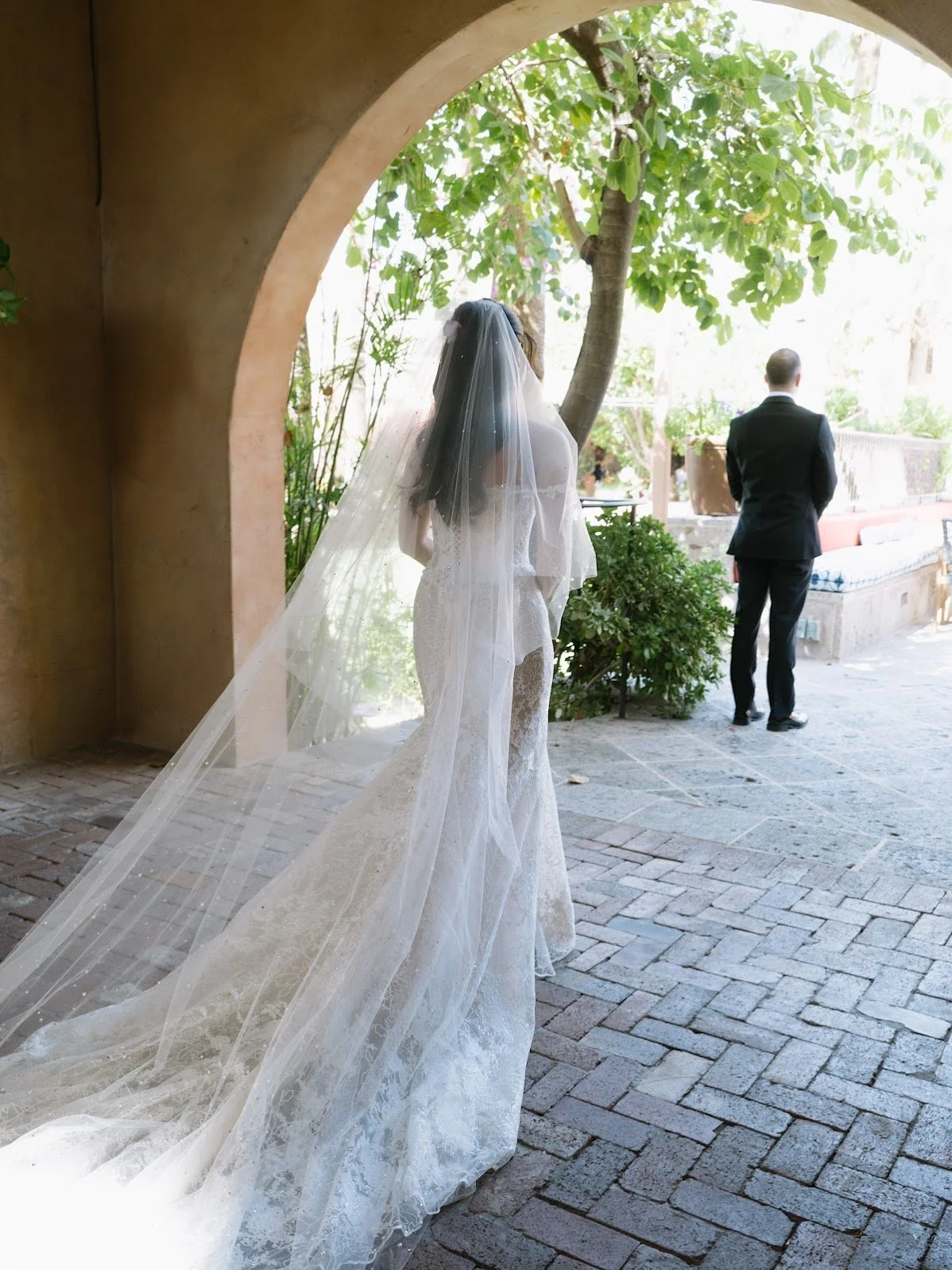 Belinda&amp;Kyle_FirstLook+Portraits-6.jpg
