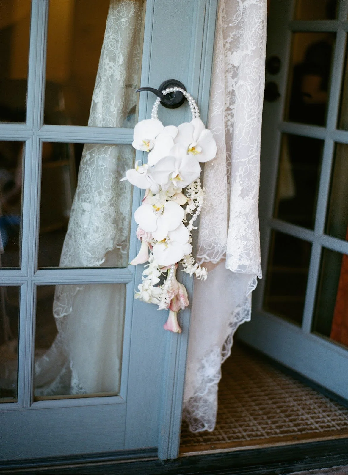 Belinda&amp;Kyle_GettingReady-8.jpg