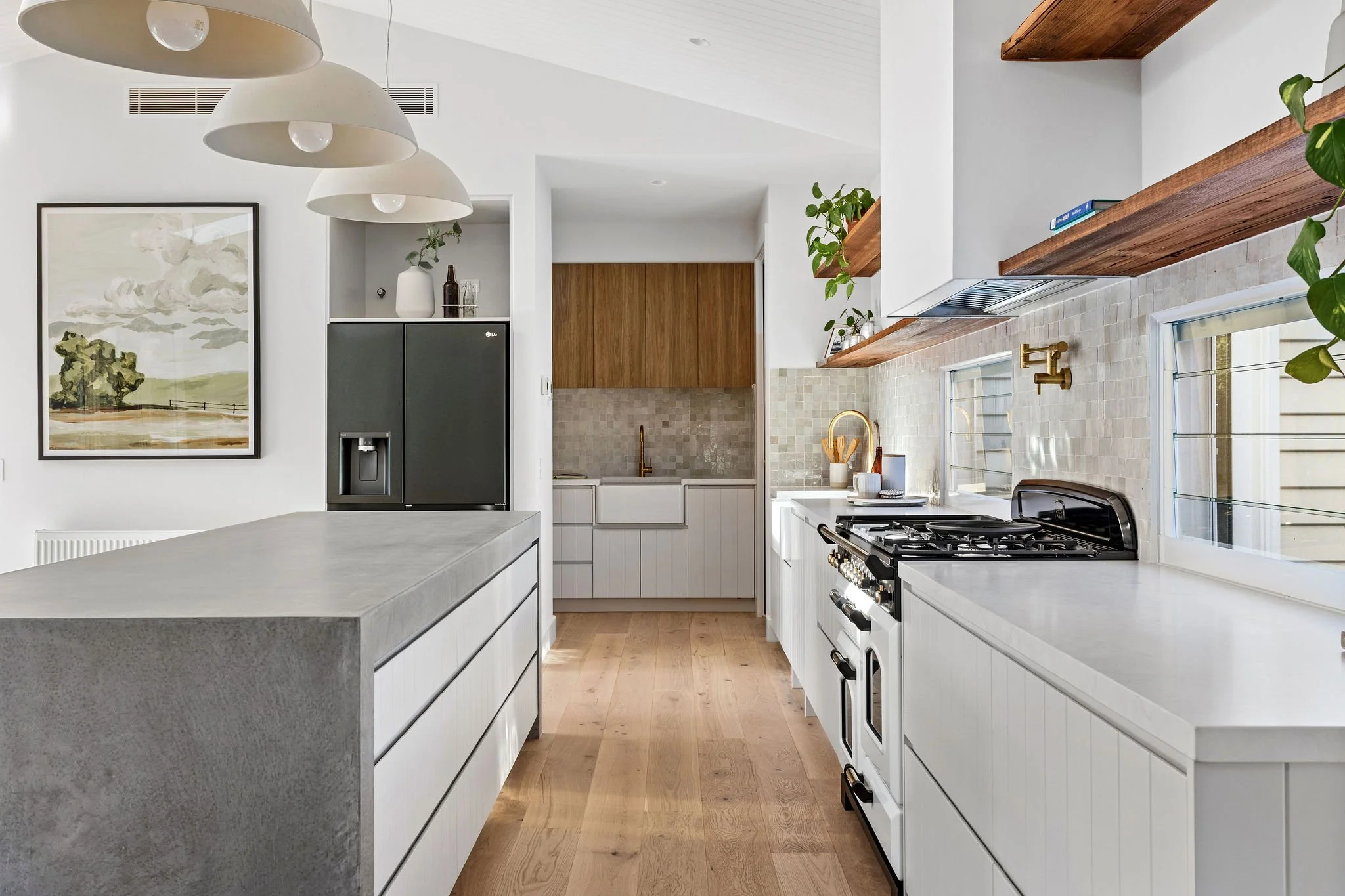 03 - Kitchen Detail.jpg
