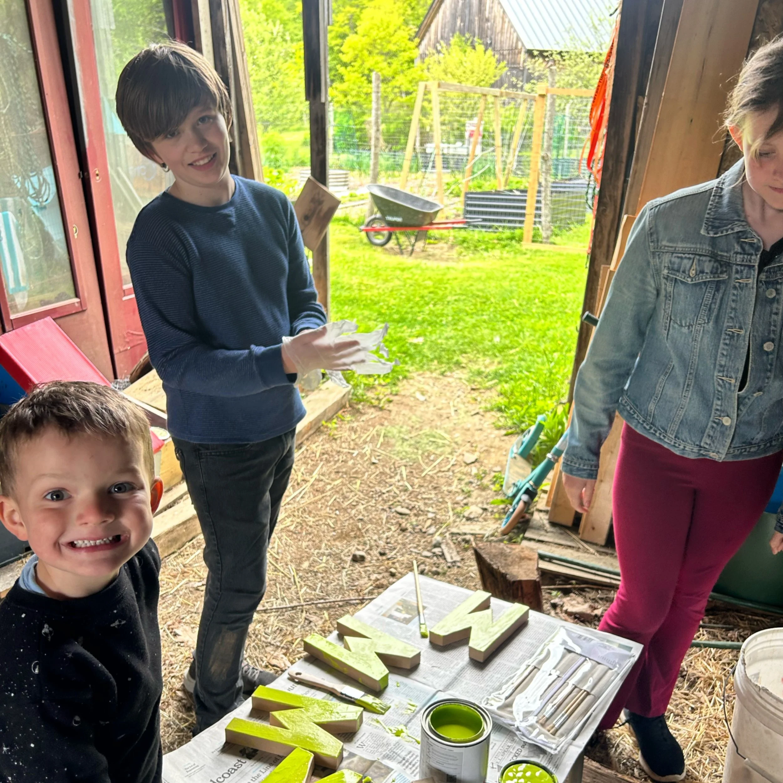 Young sign painters hard at work 🪧 💚🌼 I can&rsquo;t wait to go to Augusta so that I can build a better future for our kids!