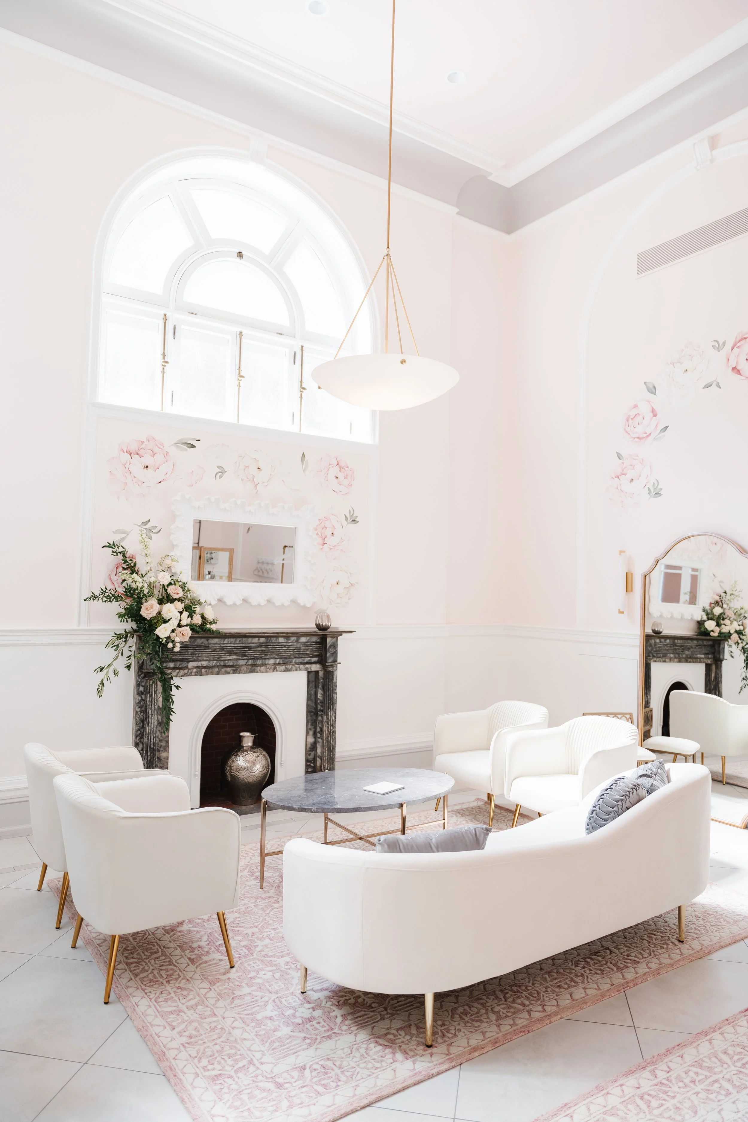 Fully furnished bridal suite Lancaster pA