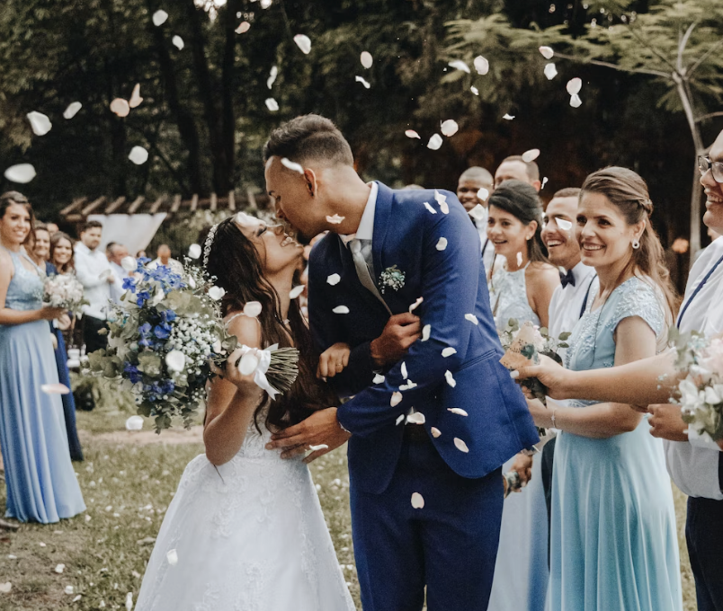 Thinking of a Celebrant Wedding? Here’s What You Should Know 