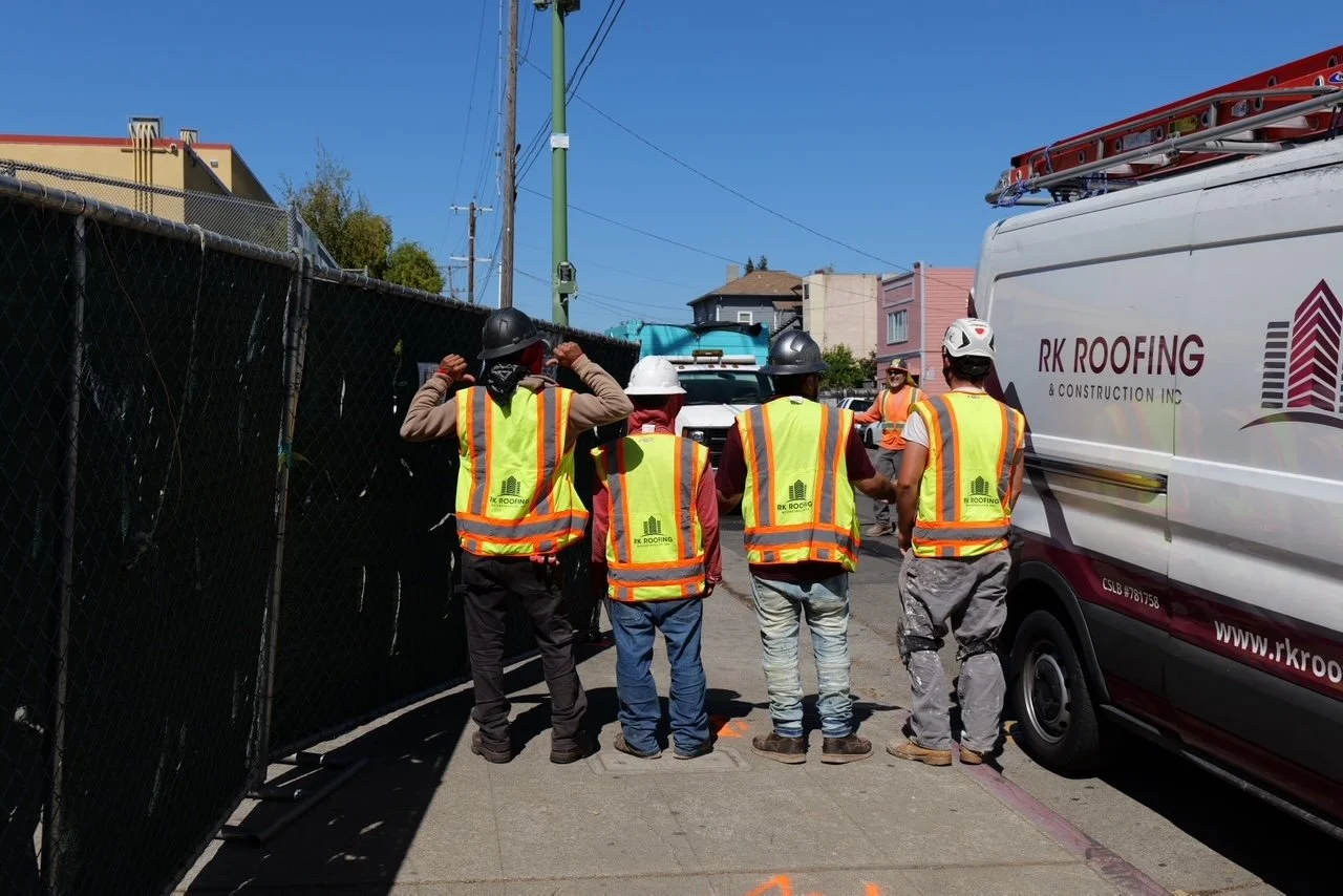 How to Compare Roofing Proposals and Choose the Right Contractor