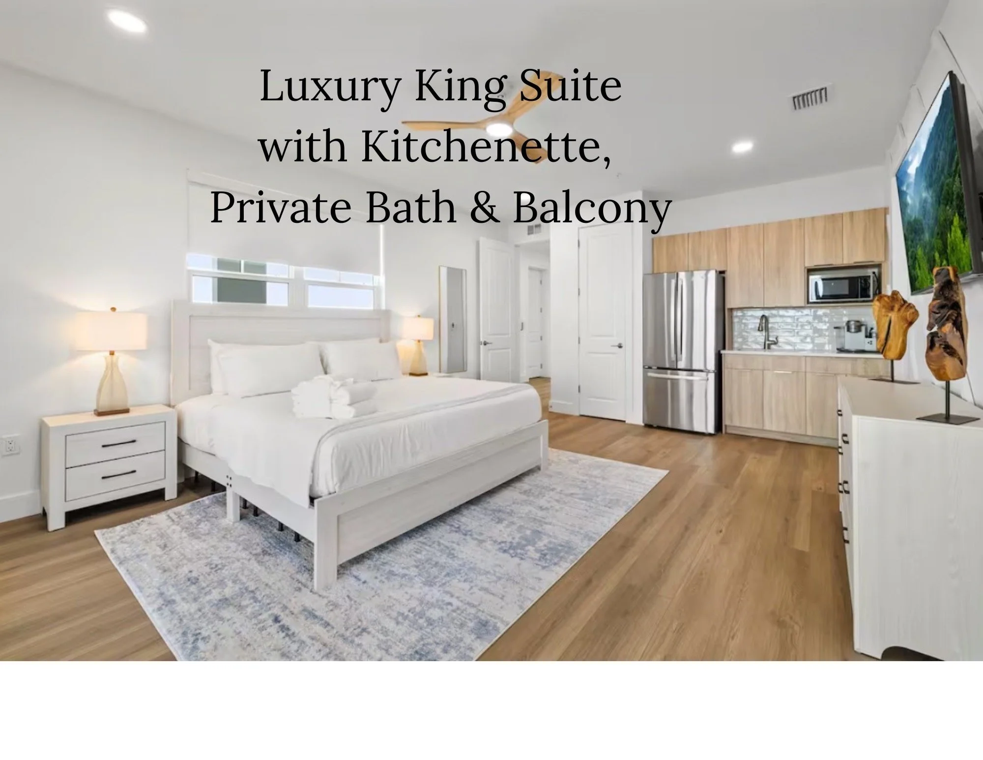 King Suite with Private Bath (9).jpeg