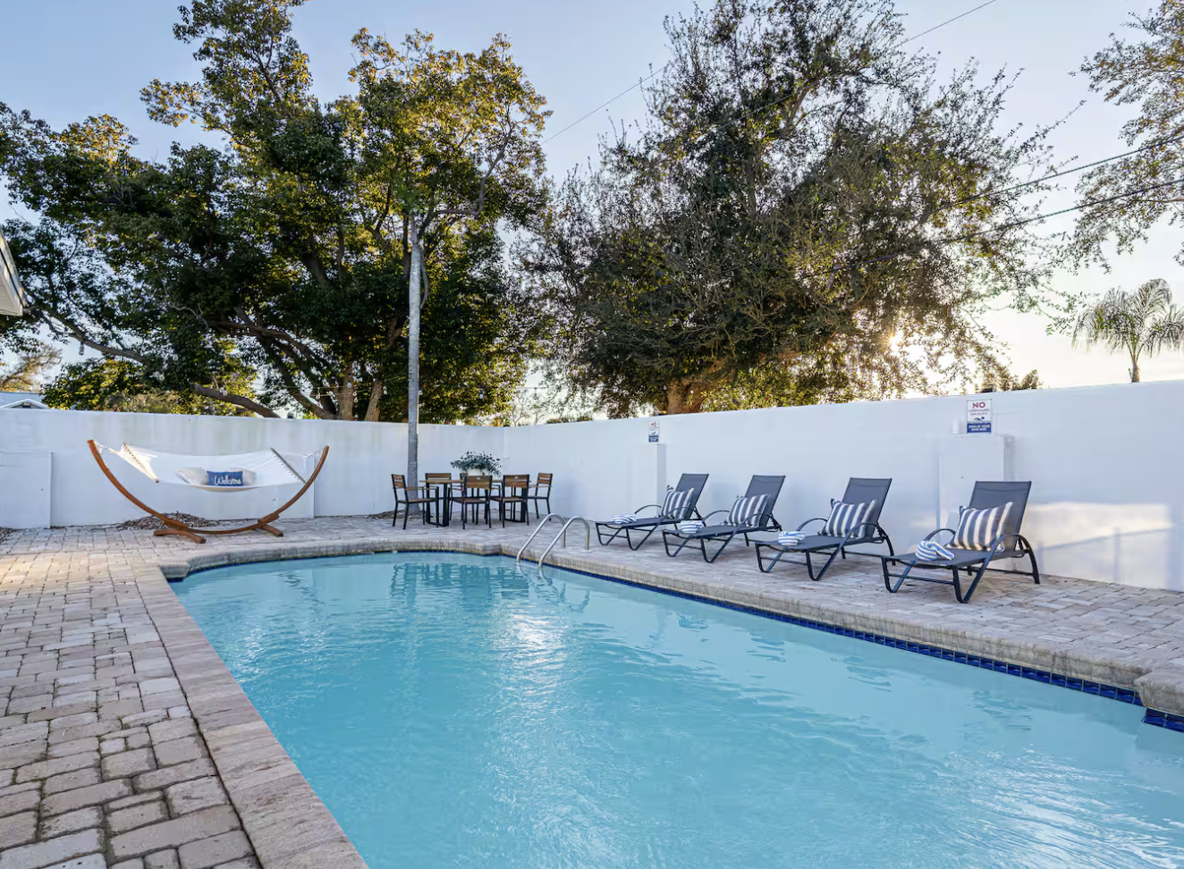 sunny oasis pool .png