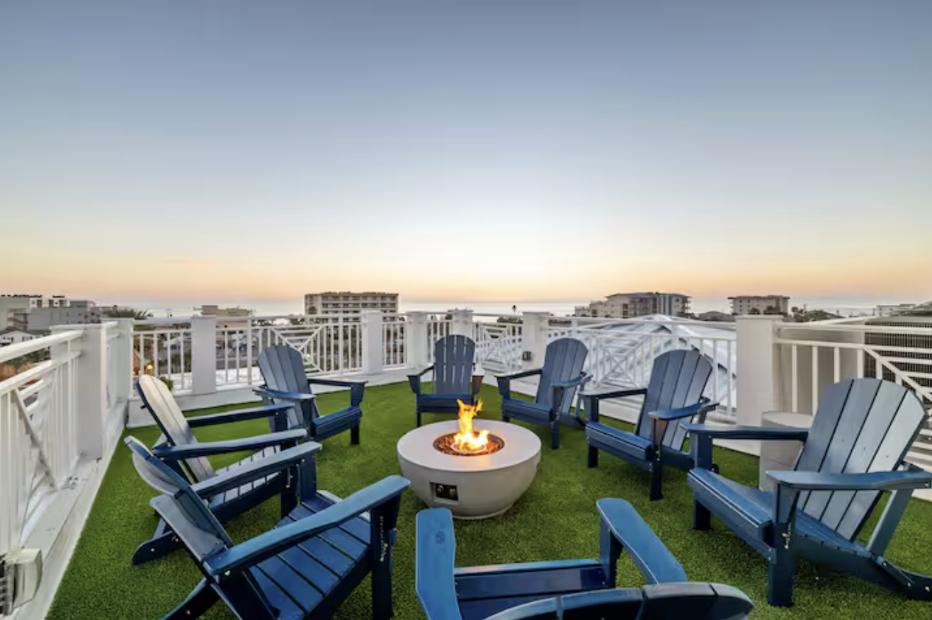 Rooftop Photo .png
