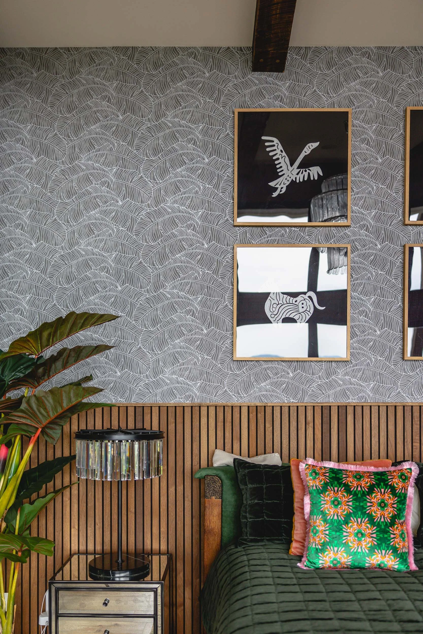 287. bedroom-modern-eclectic-malibu-los-angeles-retreat.jpg.jpg