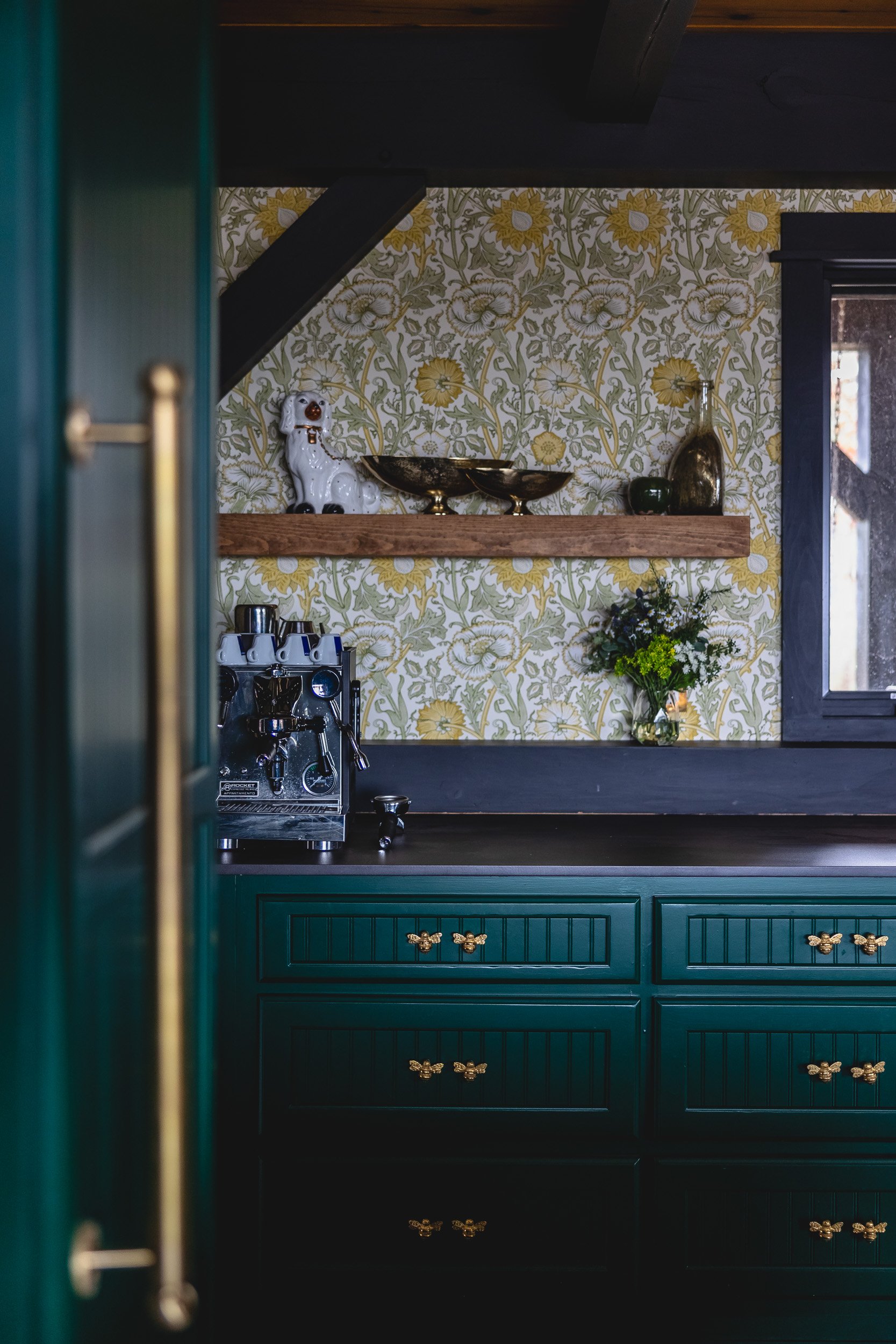 102 coffee-bar-vintage-eclectic-hidden-hills-home.jpg.jpg